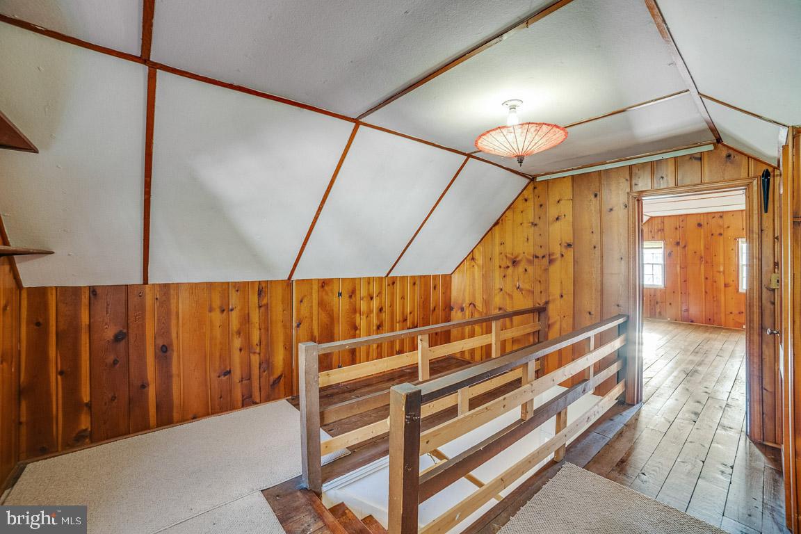 DANIELS - Residential Lease