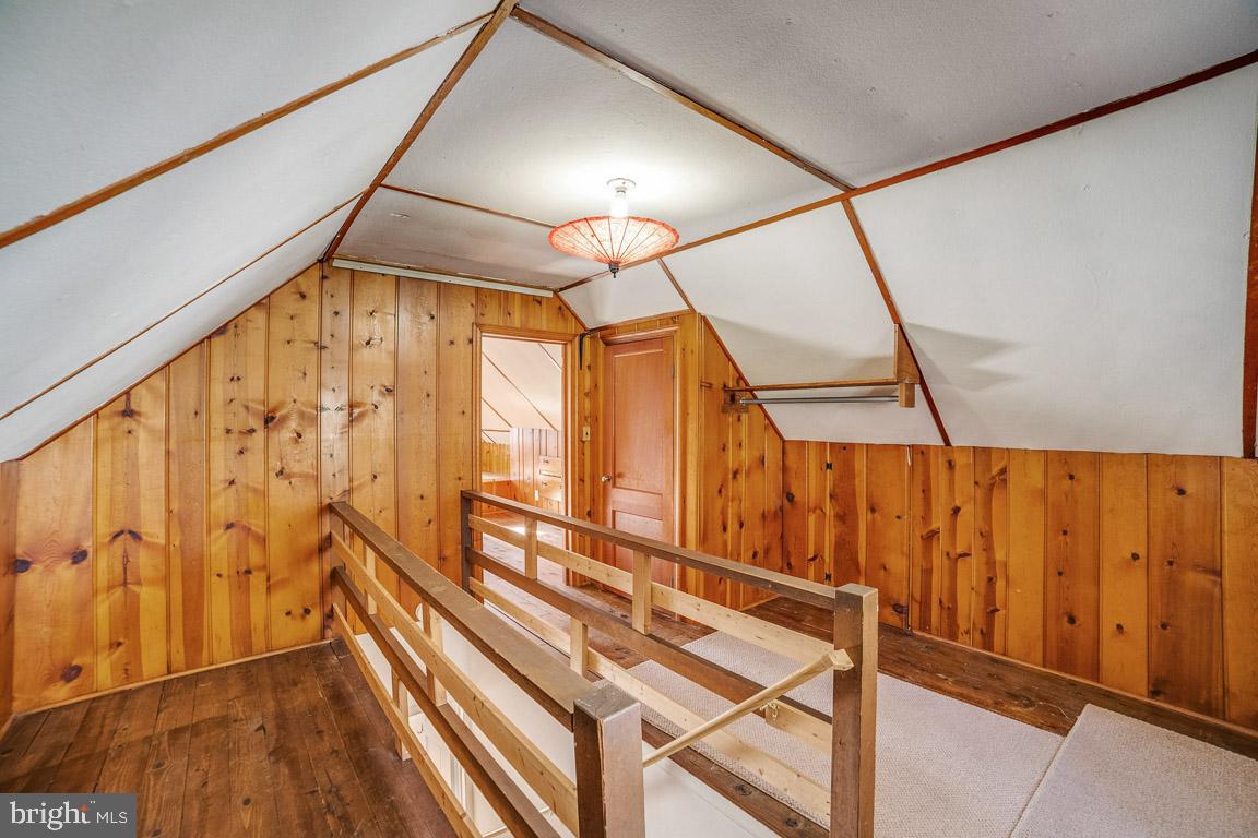 DANIELS - Residential Lease