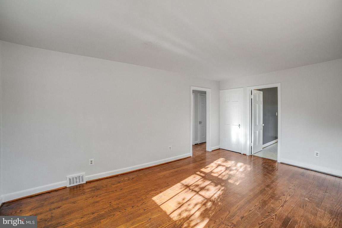 DANIELS - Residential Lease