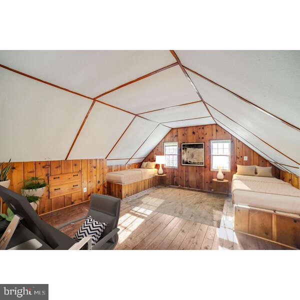 DANIELS - Residential Lease