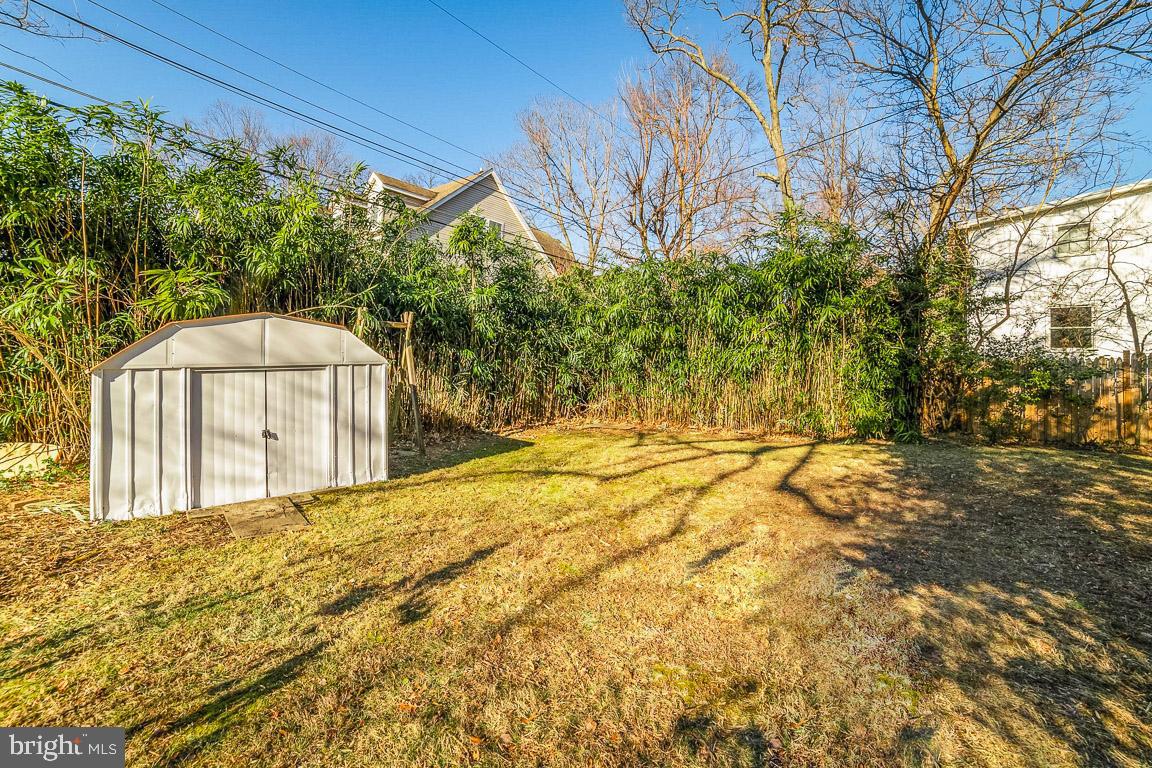 DANIELS - Residential Lease