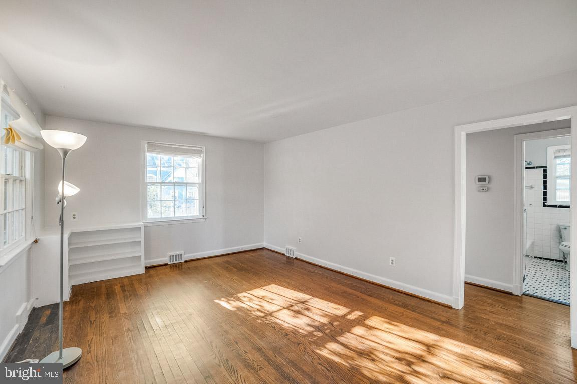 DANIELS - Residential Lease