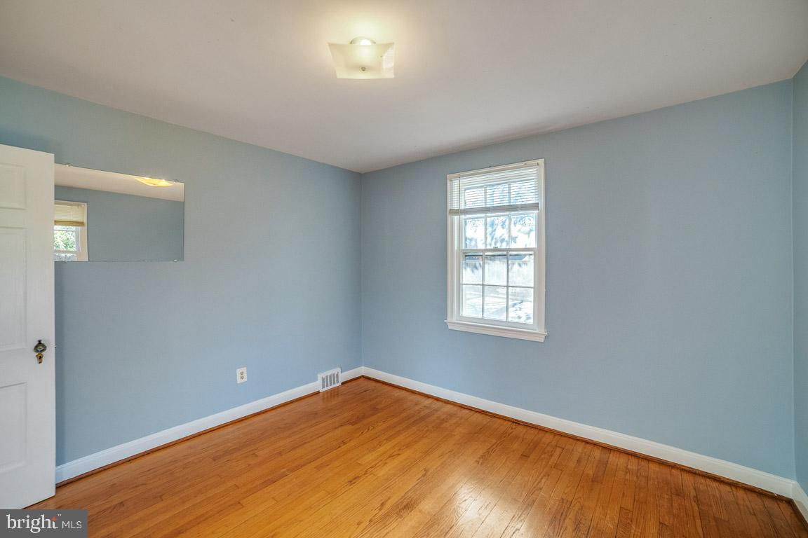 DANIELS - Residential Lease