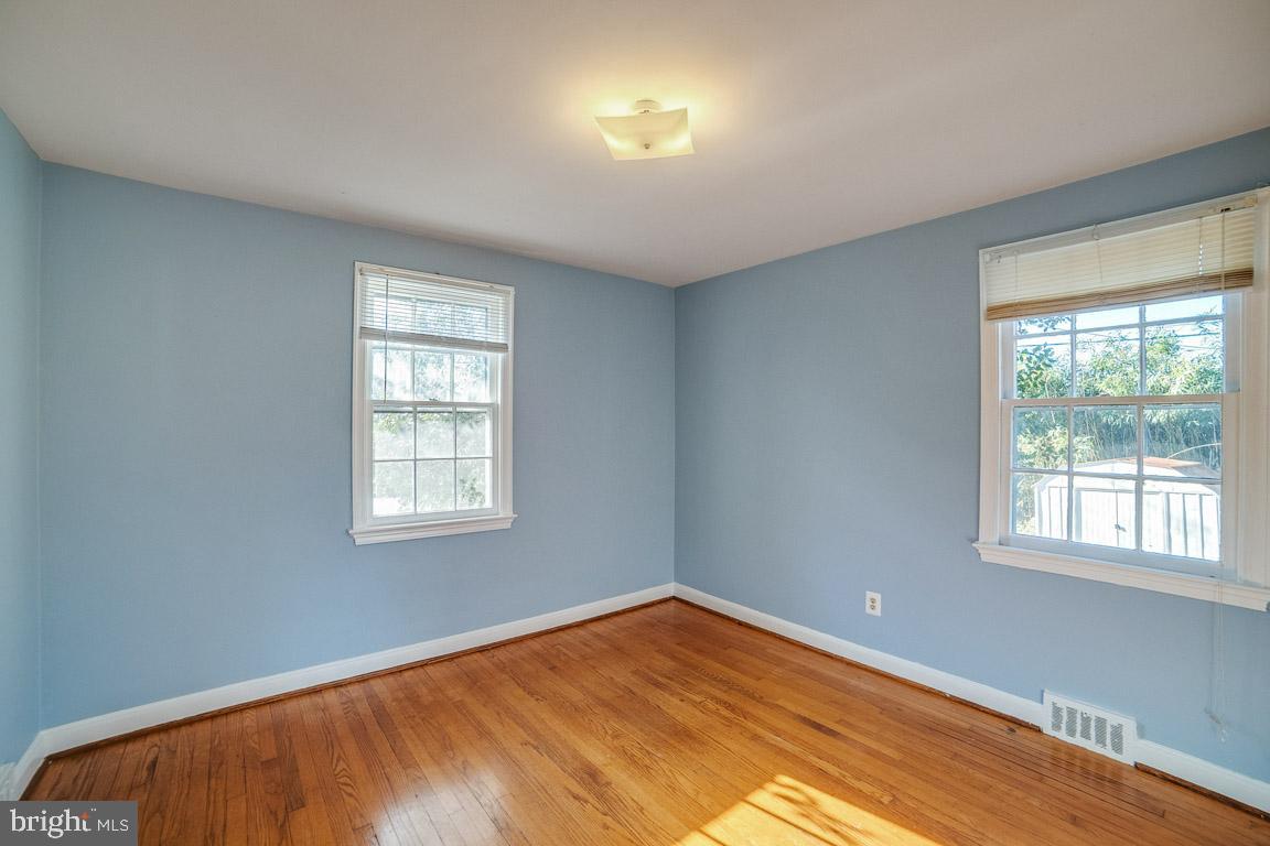 DANIELS - Residential Lease