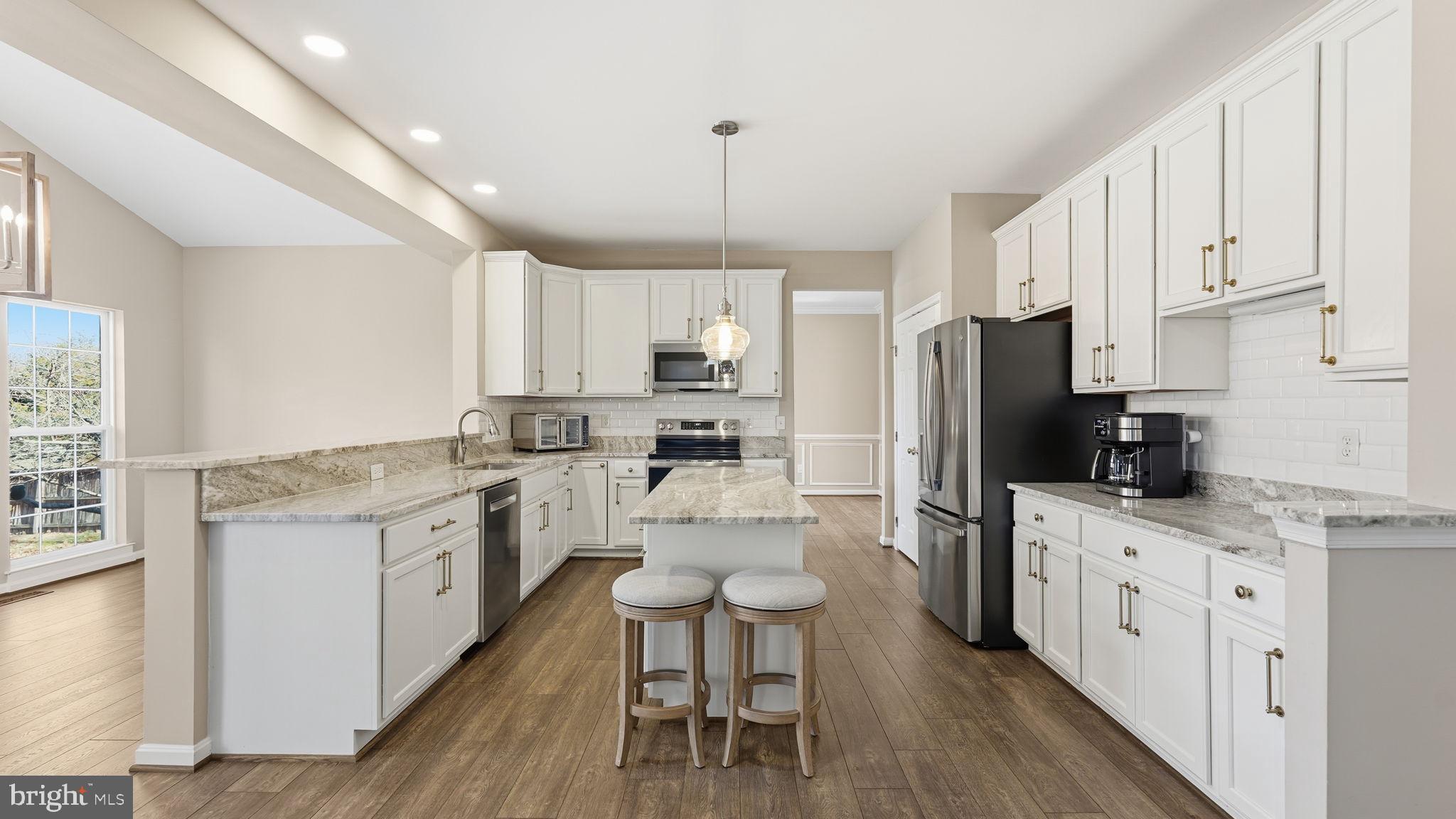 11381 FALLING CREEK DRIVE