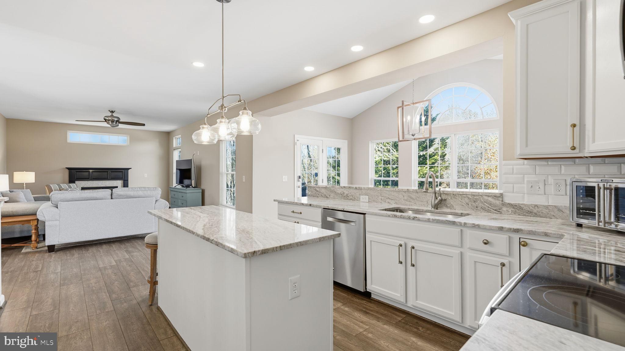 11381 FALLING CREEK DRIVE