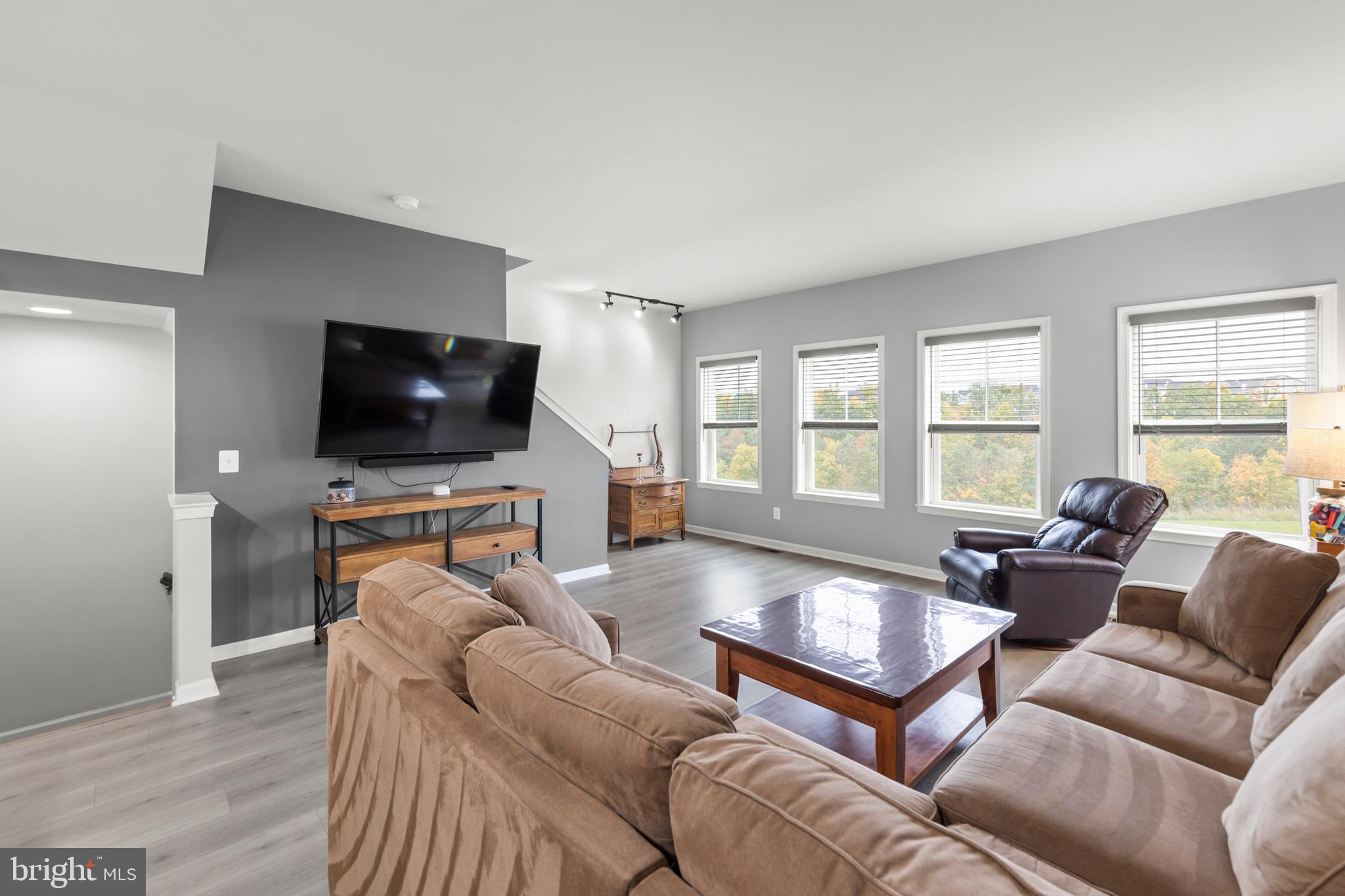 SNOWDEN BRIDGE - Residential