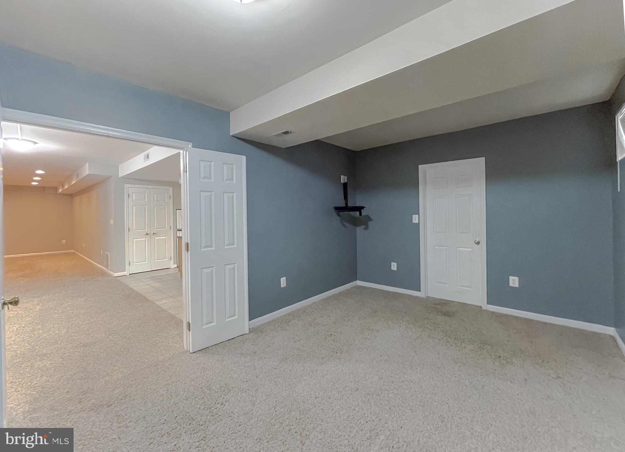 VILLAGES AT LEONARDTOWN - Residential