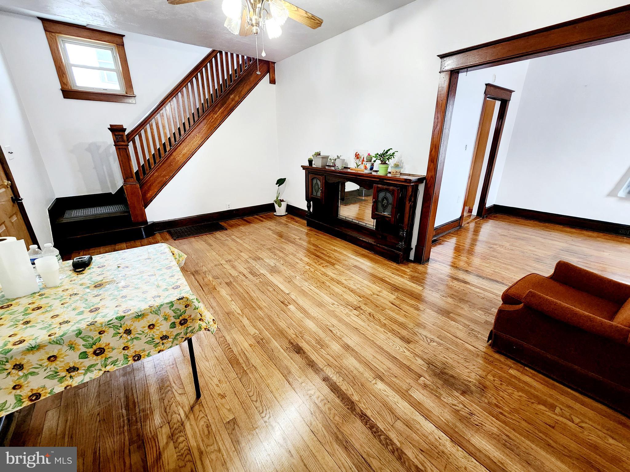 LAINGS - Residential