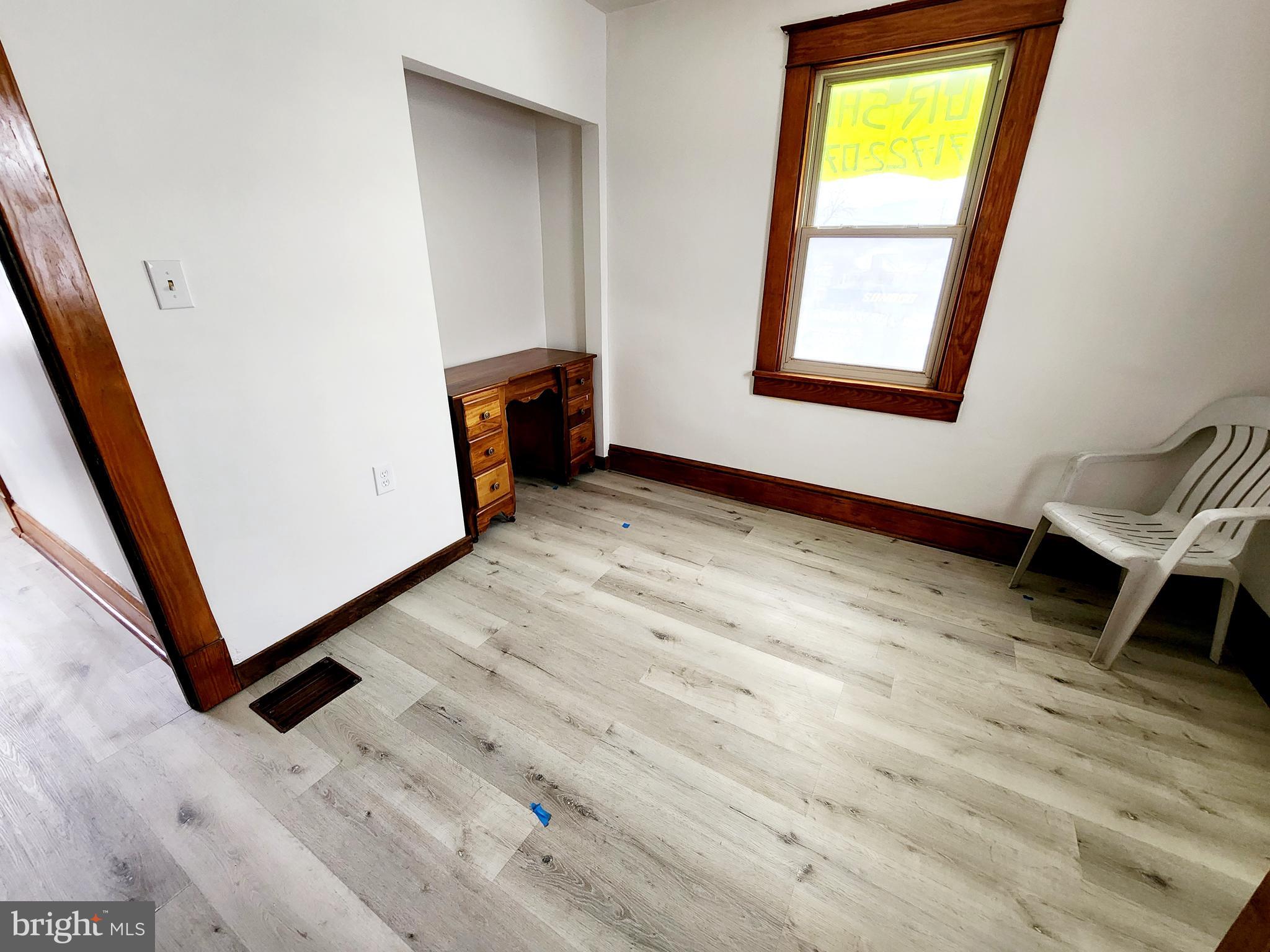 LAINGS - Residential