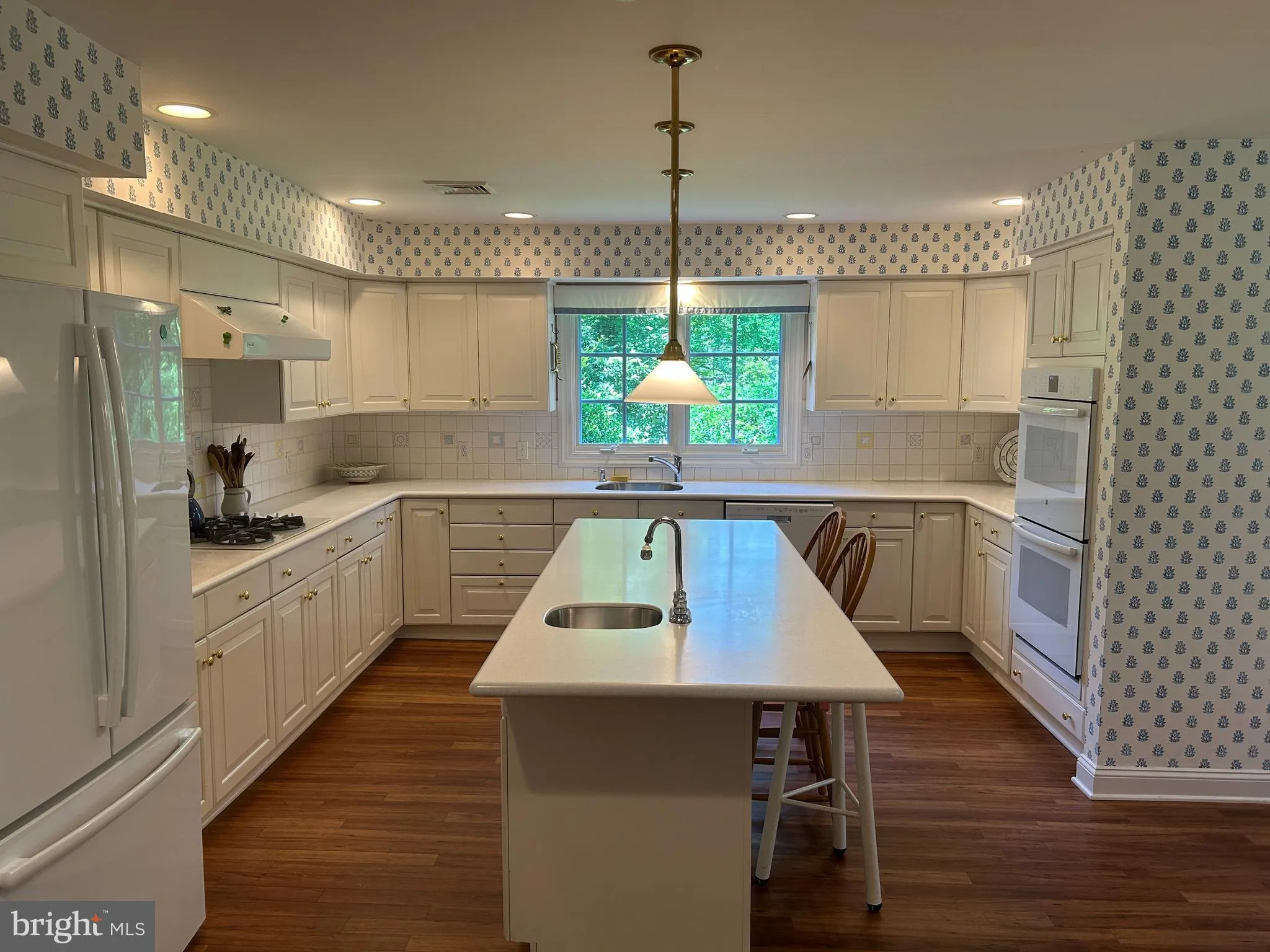 Villanova, Pennsylvania 19085, United States, 6 Bedrooms Bedrooms, ,6 BathroomsBathrooms,Residential,Pending,158974