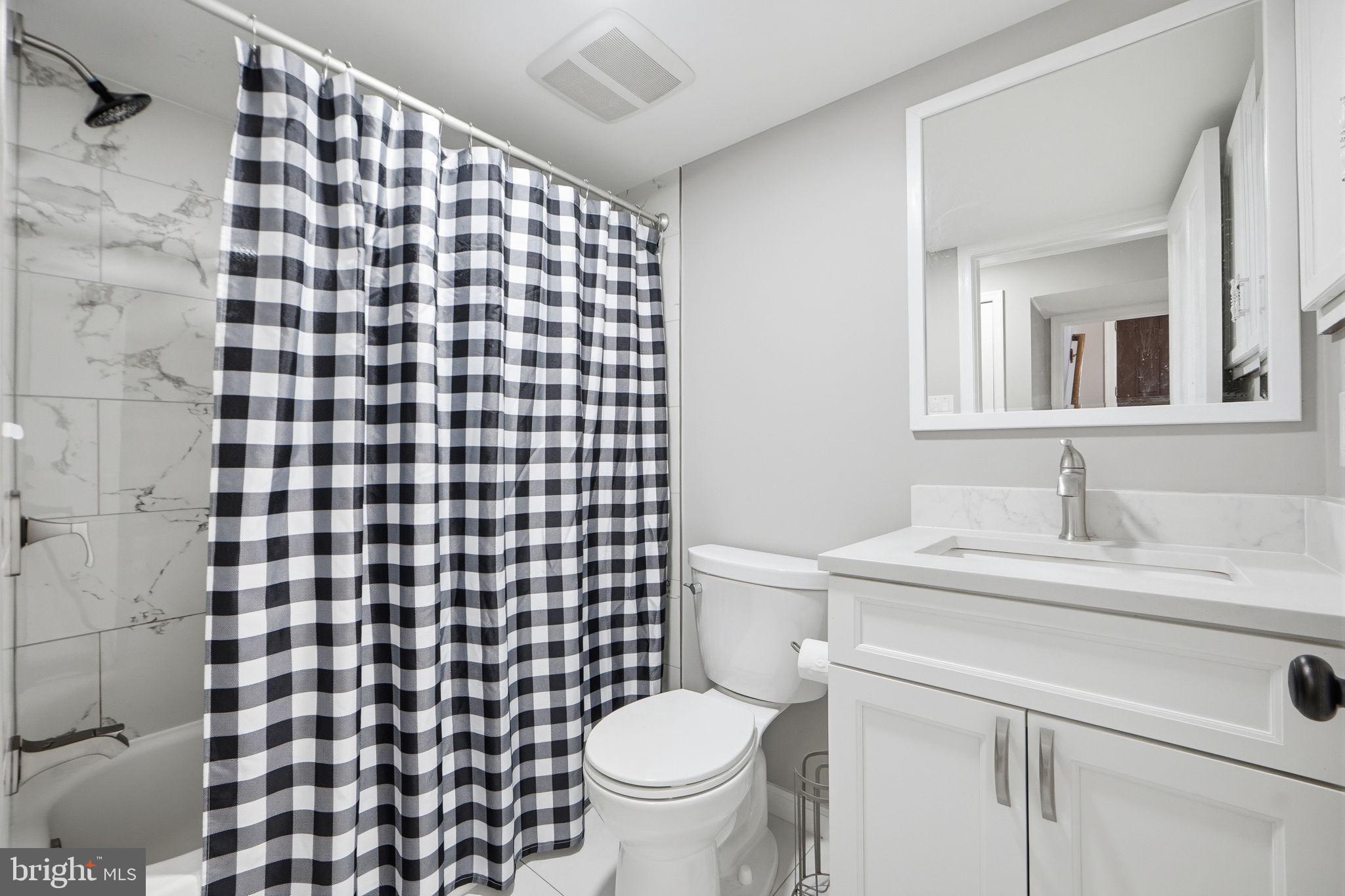 SILVER OAKS - Residential