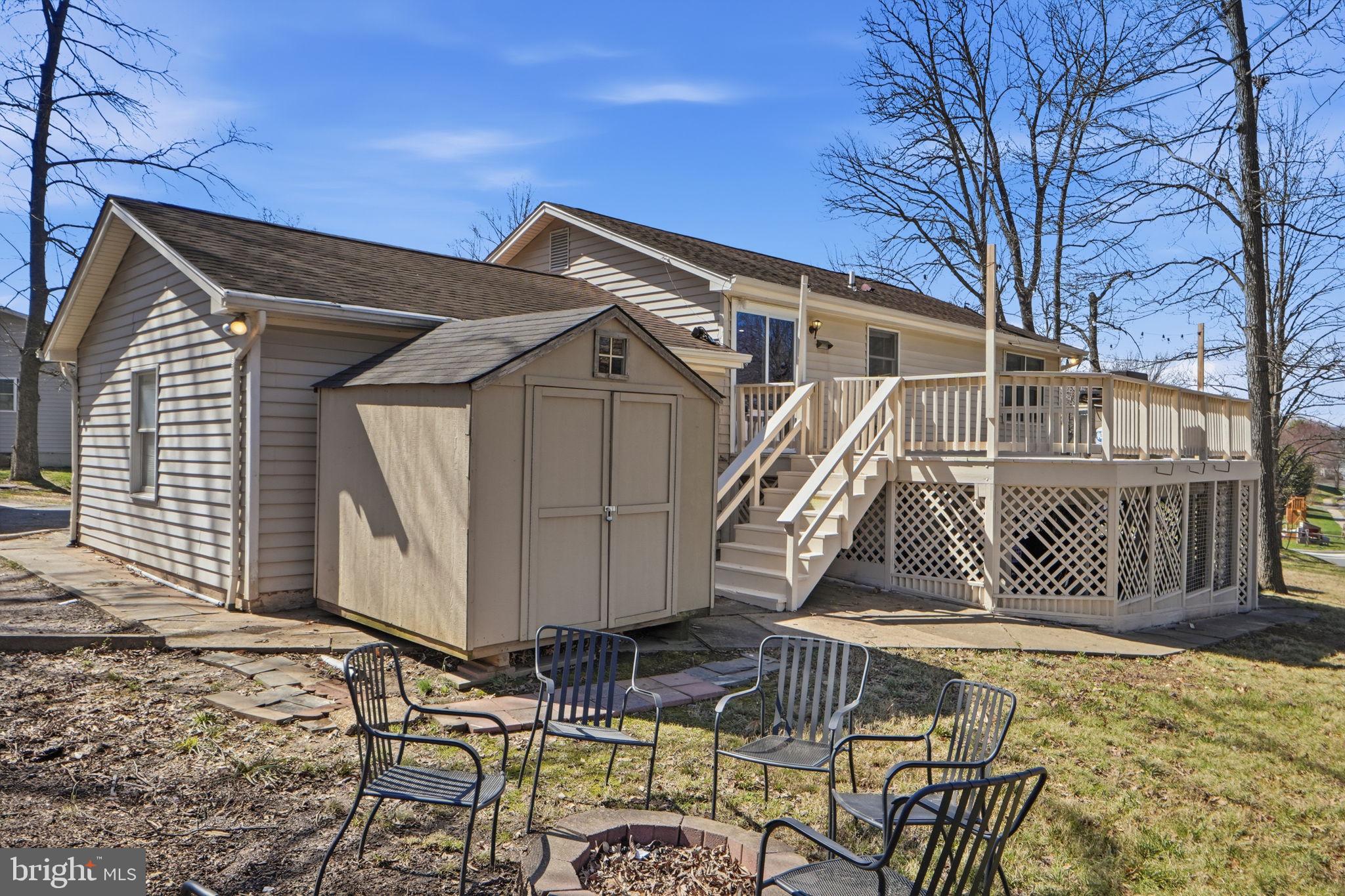 SILVER OAKS - Residential