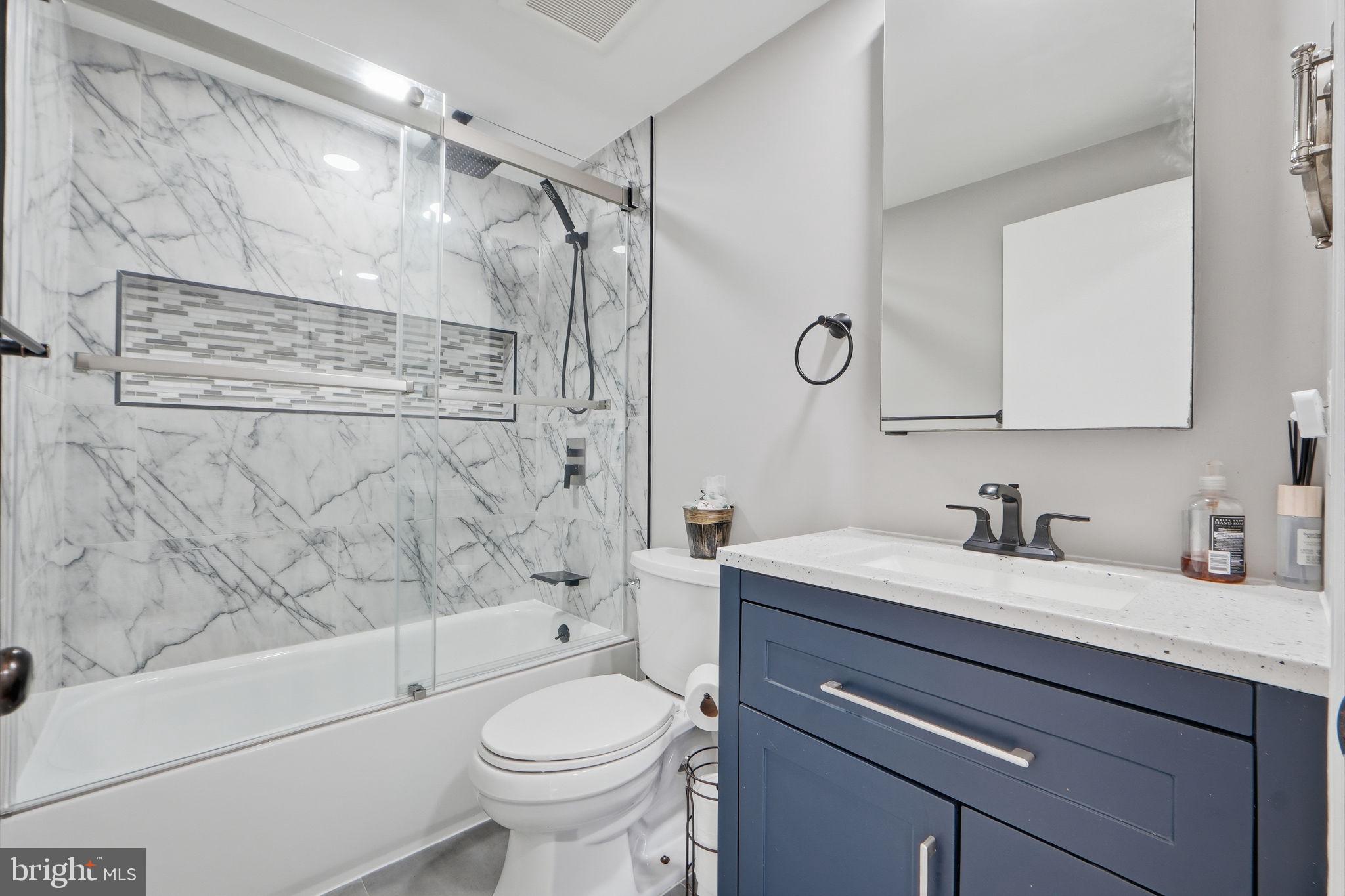 SILVER OAKS - Residential