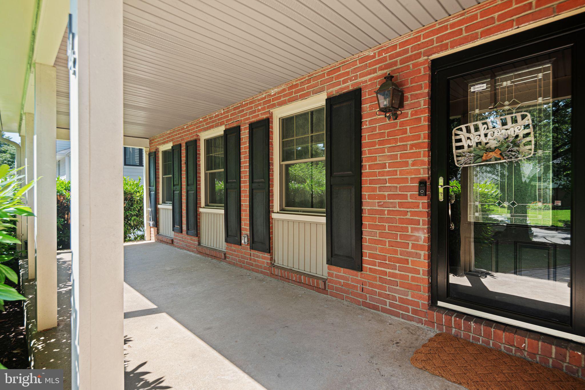 14 BIRCHALL DRIVE