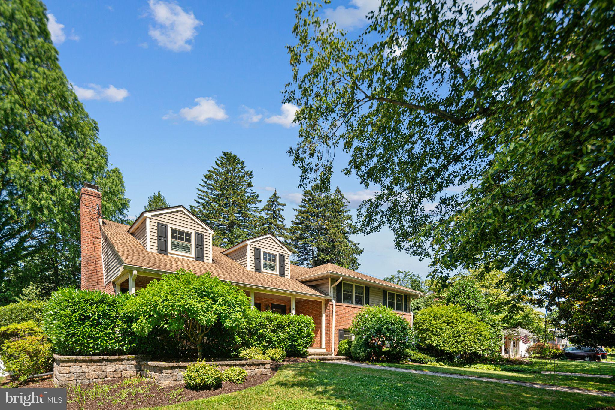 14 BIRCHALL DRIVE