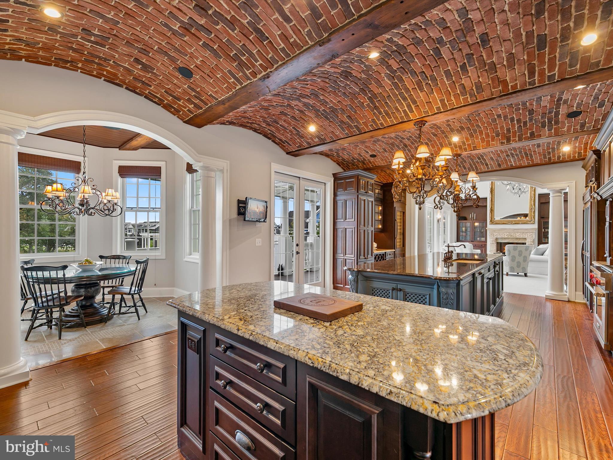 PENINSULA - Residential