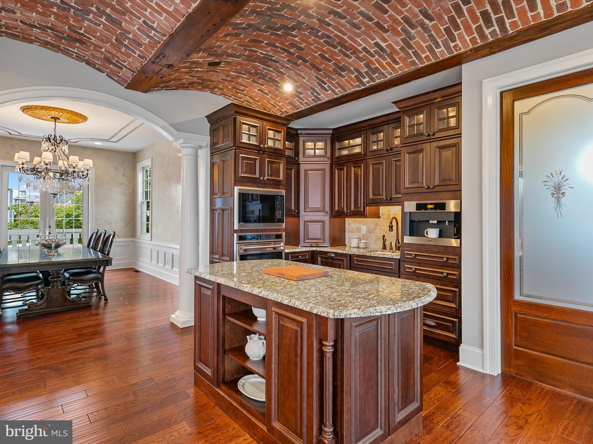 PENINSULA - Residential