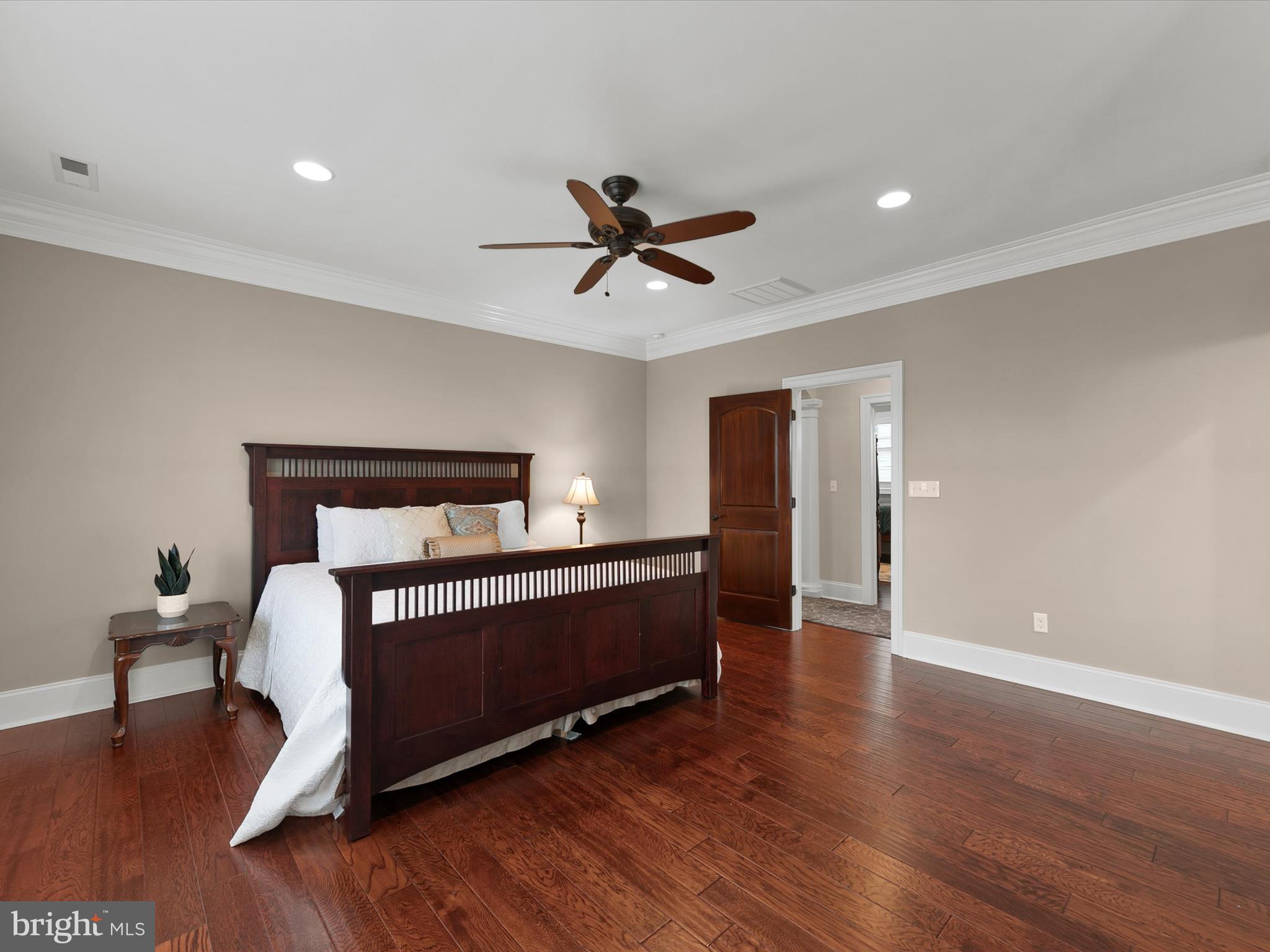 PENINSULA - Residential