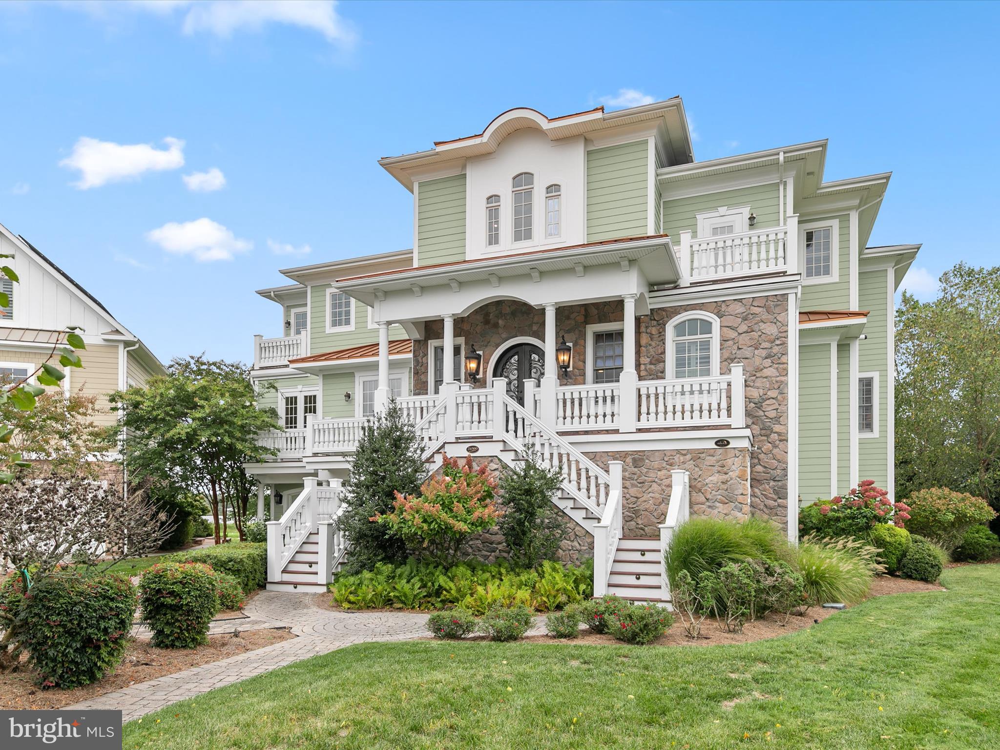 PENINSULA - Residential