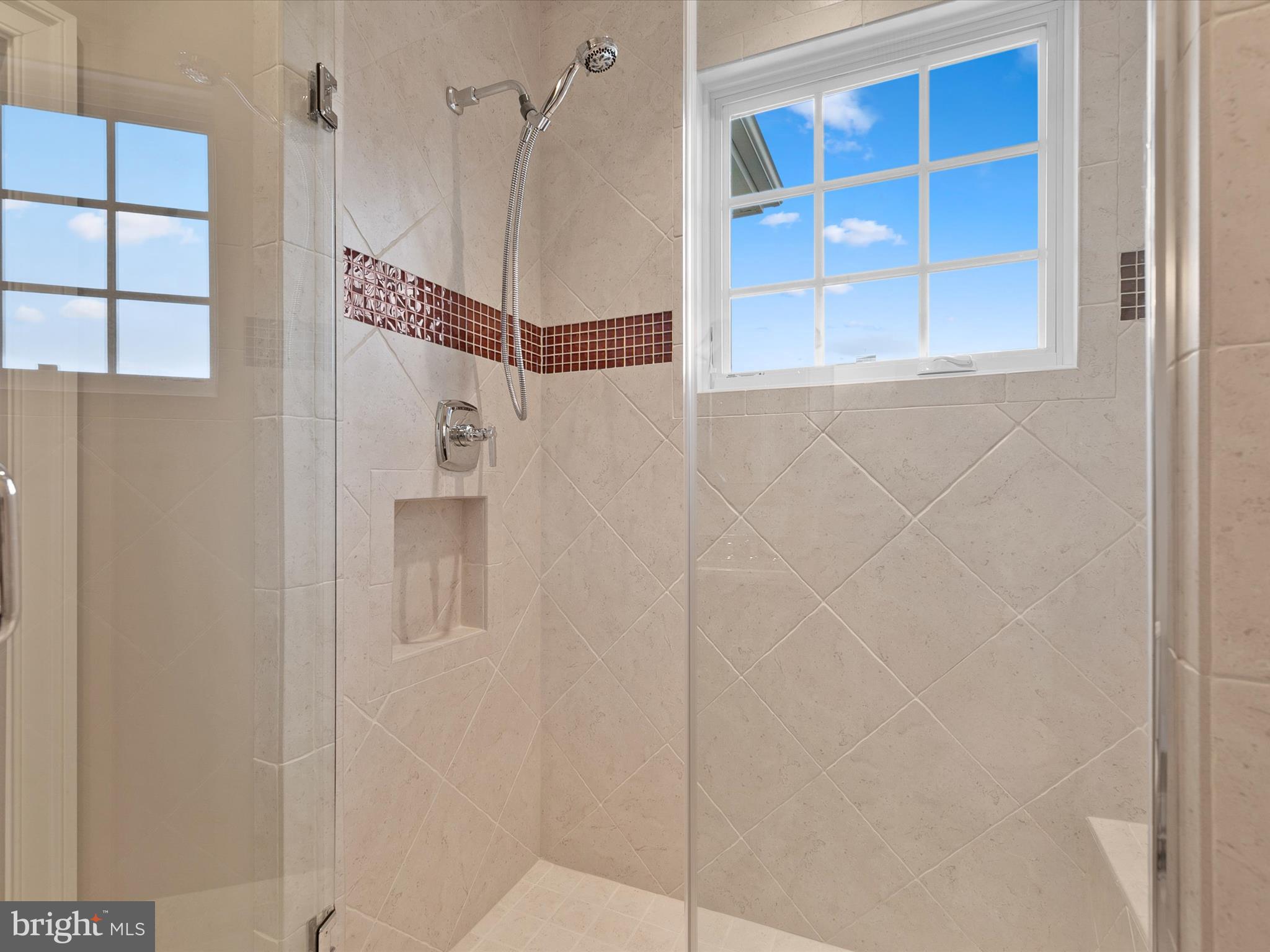 PENINSULA - Residential