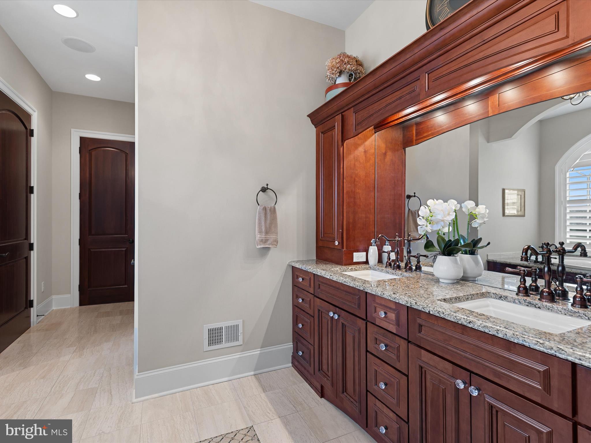 PENINSULA - Residential