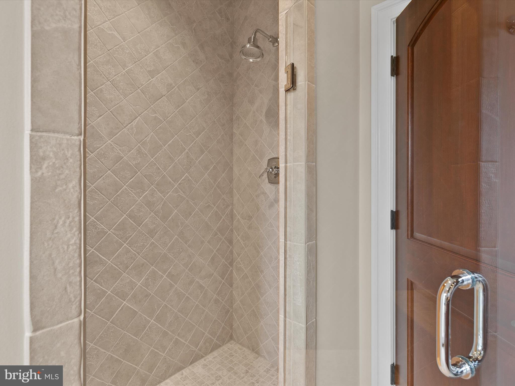 PENINSULA - Residential