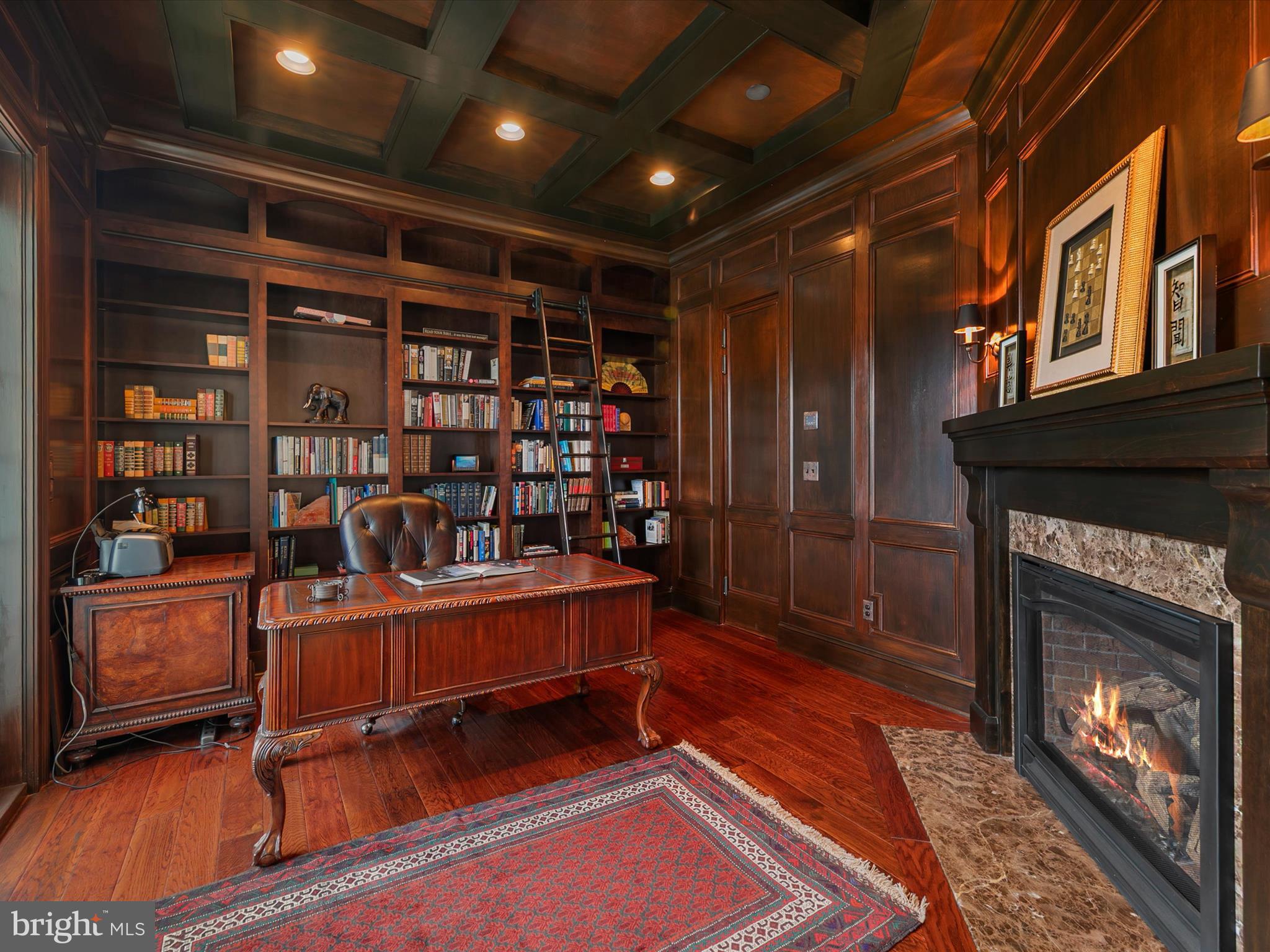 PENINSULA - Residential