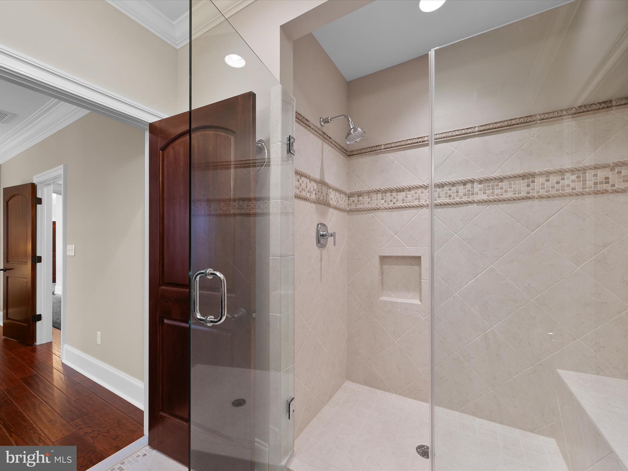 PENINSULA - Residential