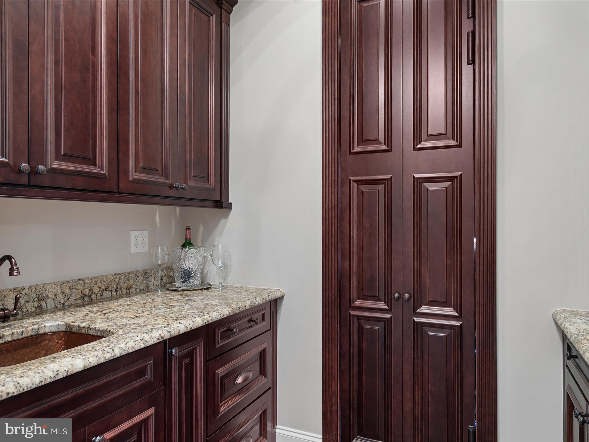 PENINSULA - Residential