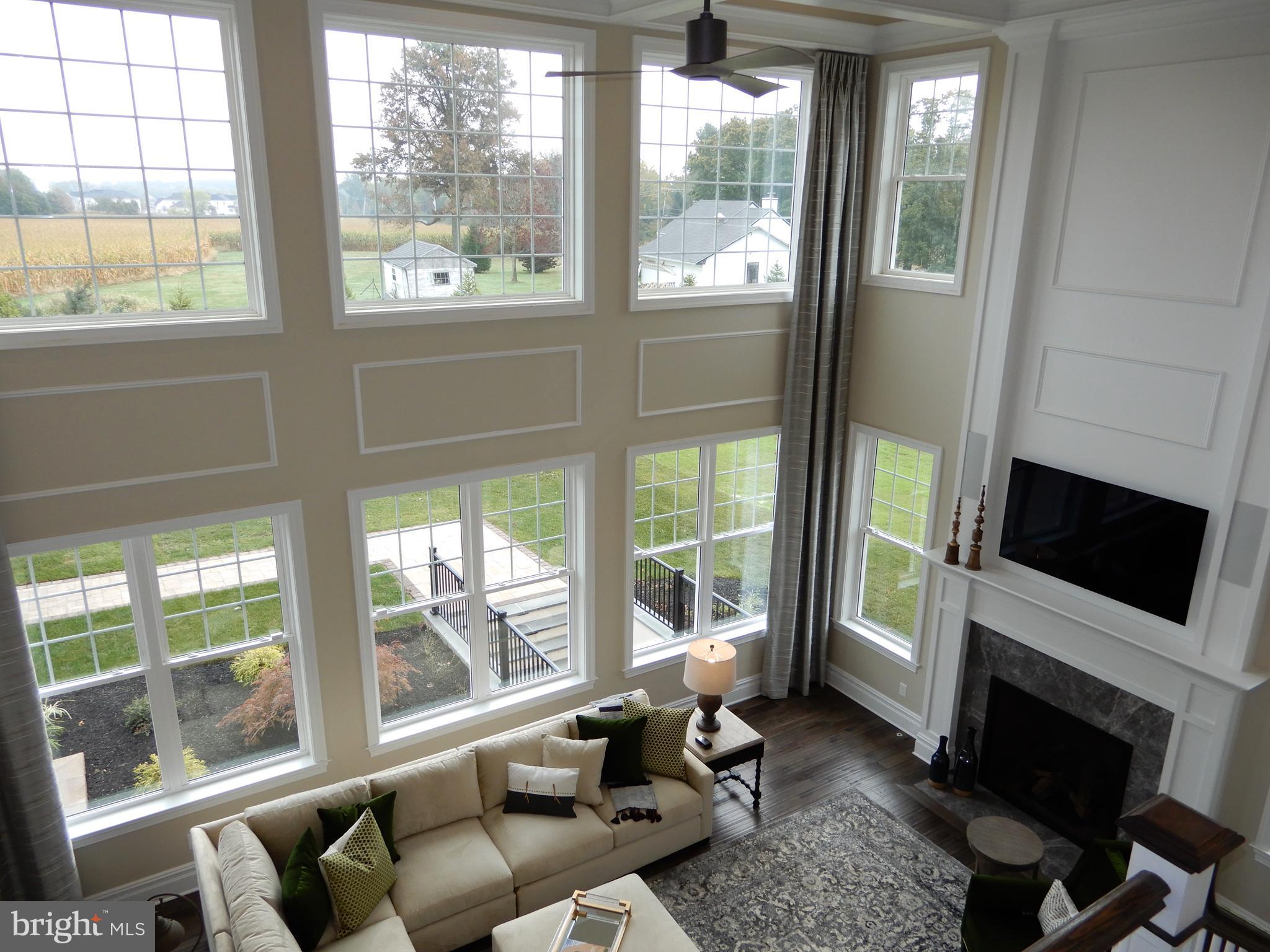 CRIMSON GLEN - Residential