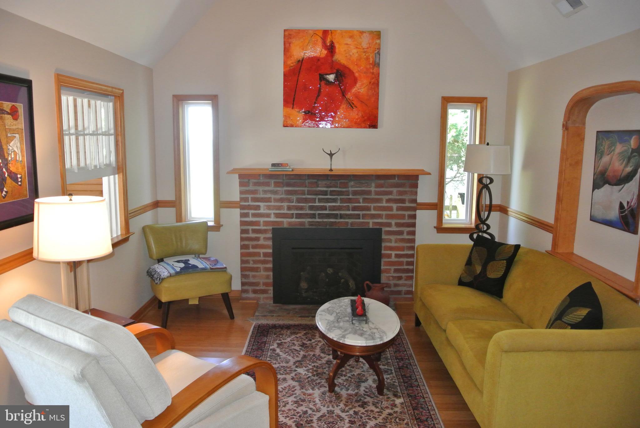 COBB ISLAND - Residential