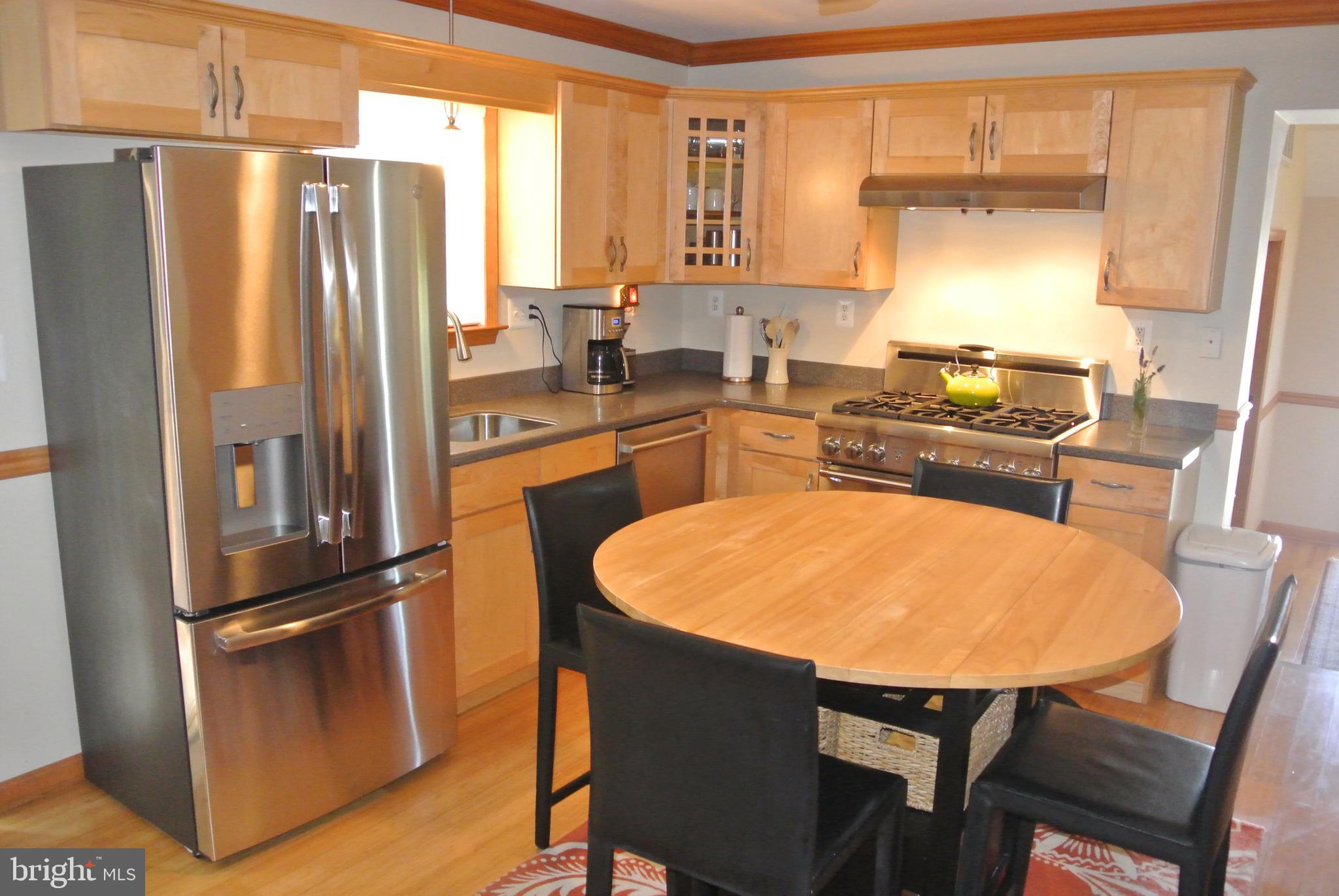 COBB ISLAND - Residential