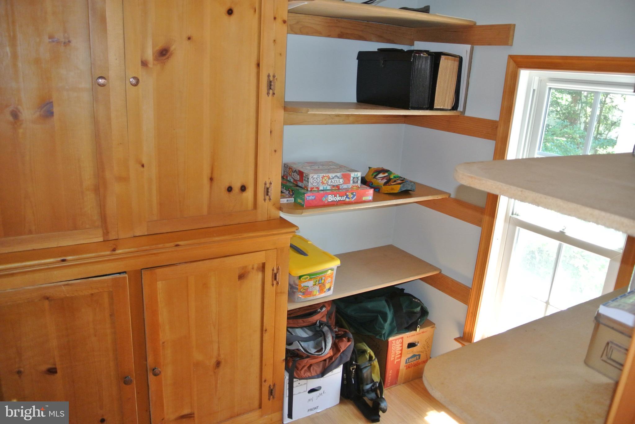 COBB ISLAND - Residential