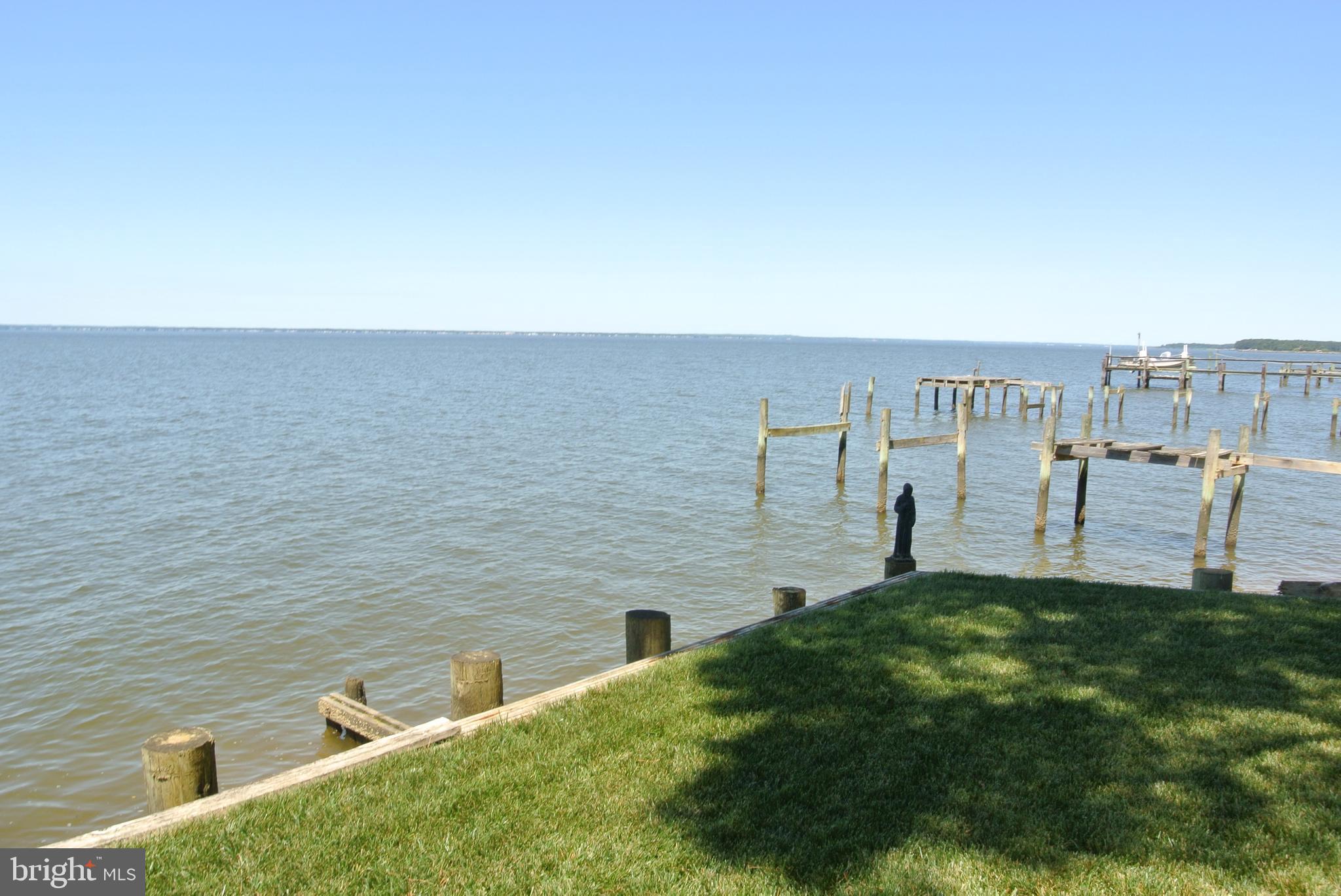 COBB ISLAND - Residential