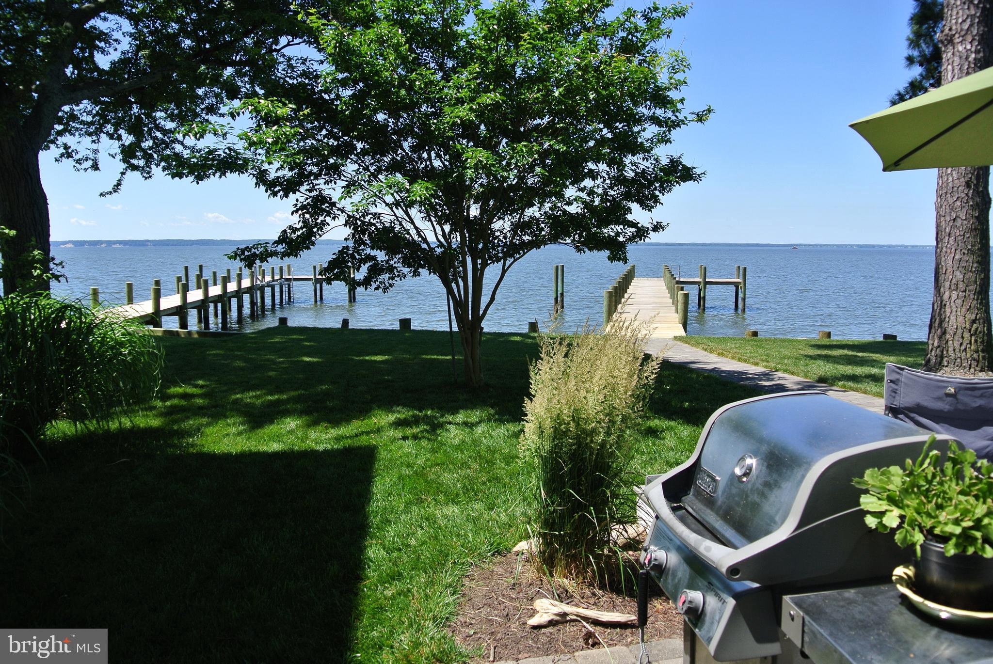 COBB ISLAND - Residential