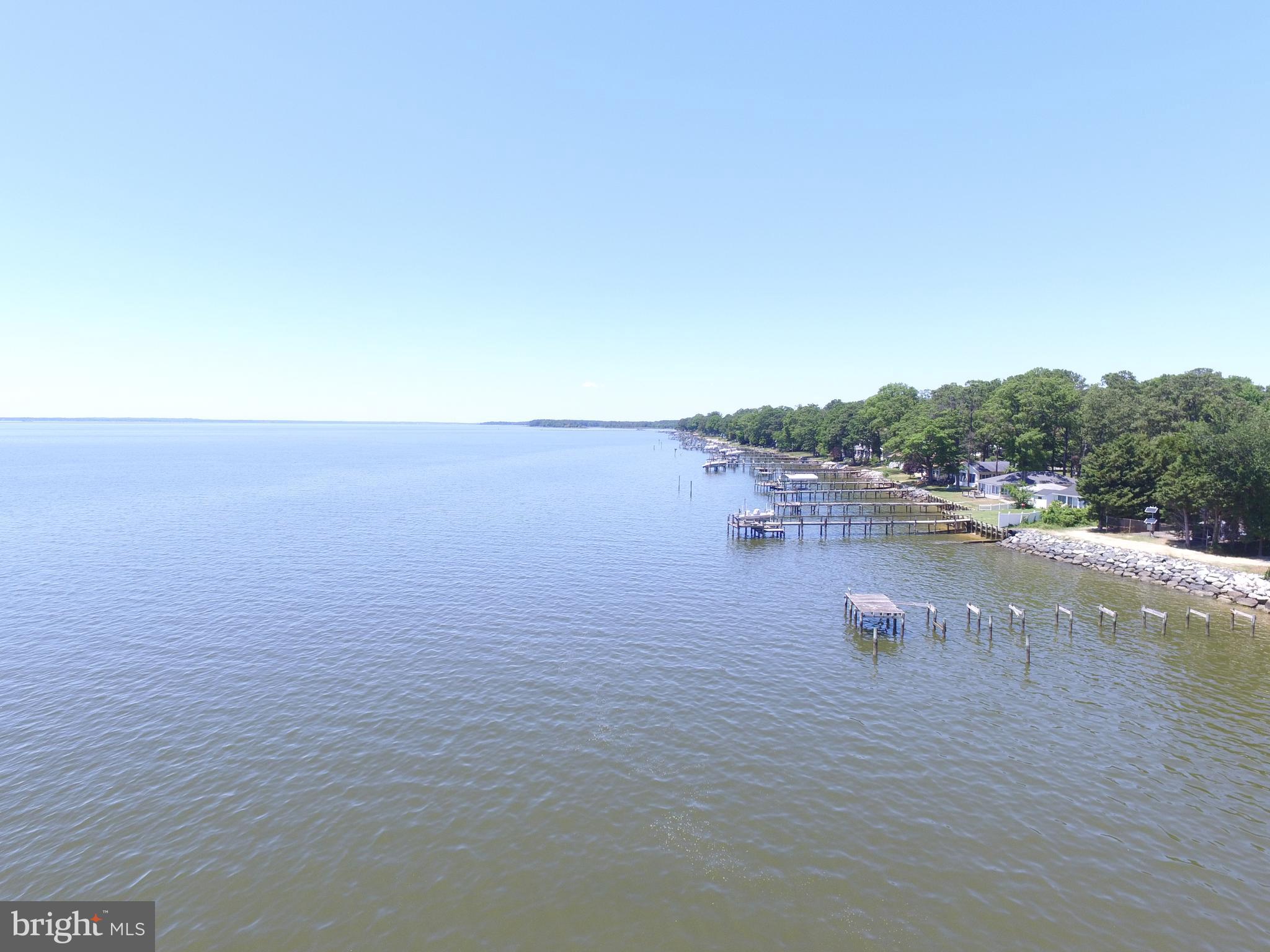 COBB ISLAND - Residential