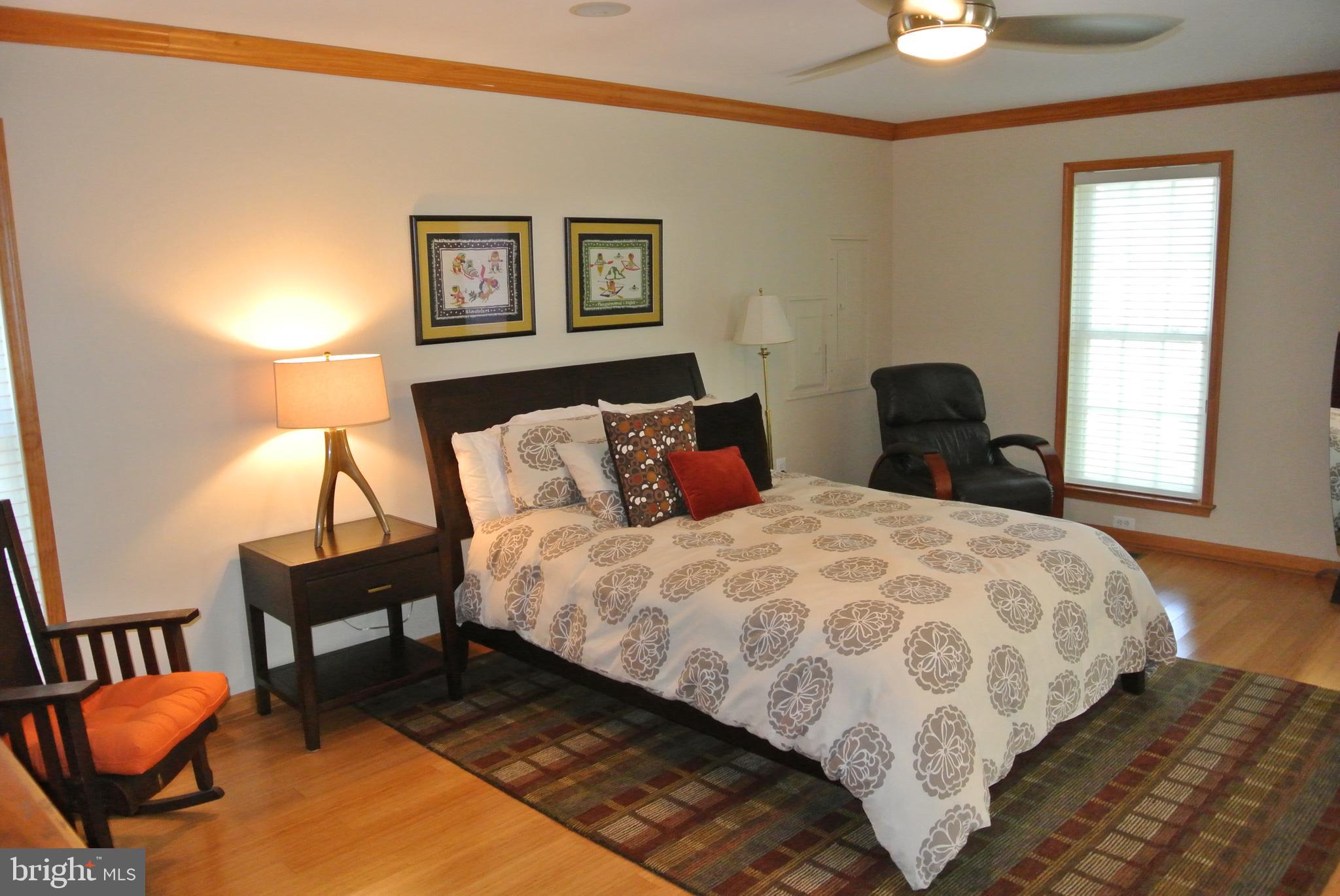 COBB ISLAND - Residential