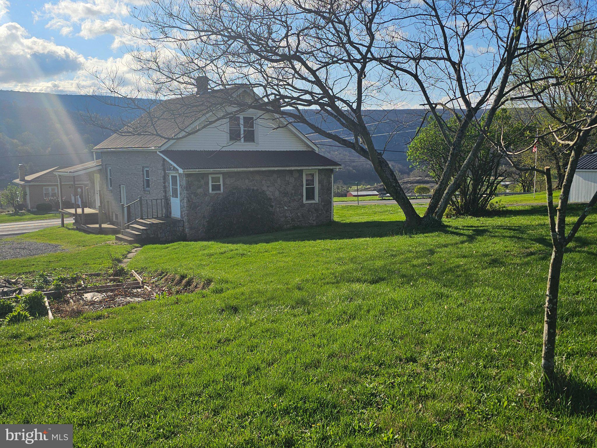 LONDONDERRY TOIWNSHIP - Residential