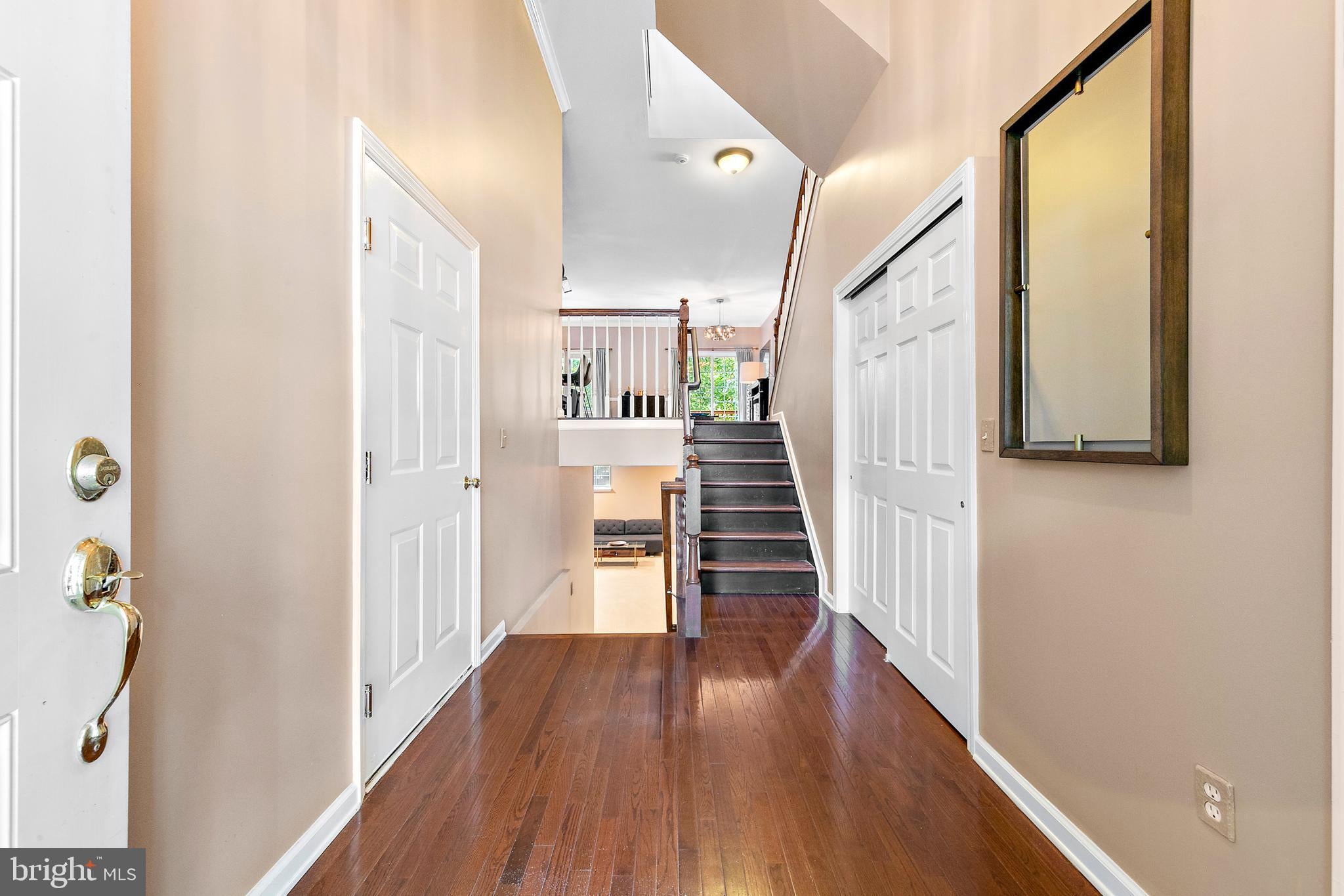5 OCEAN BREEZE COURT