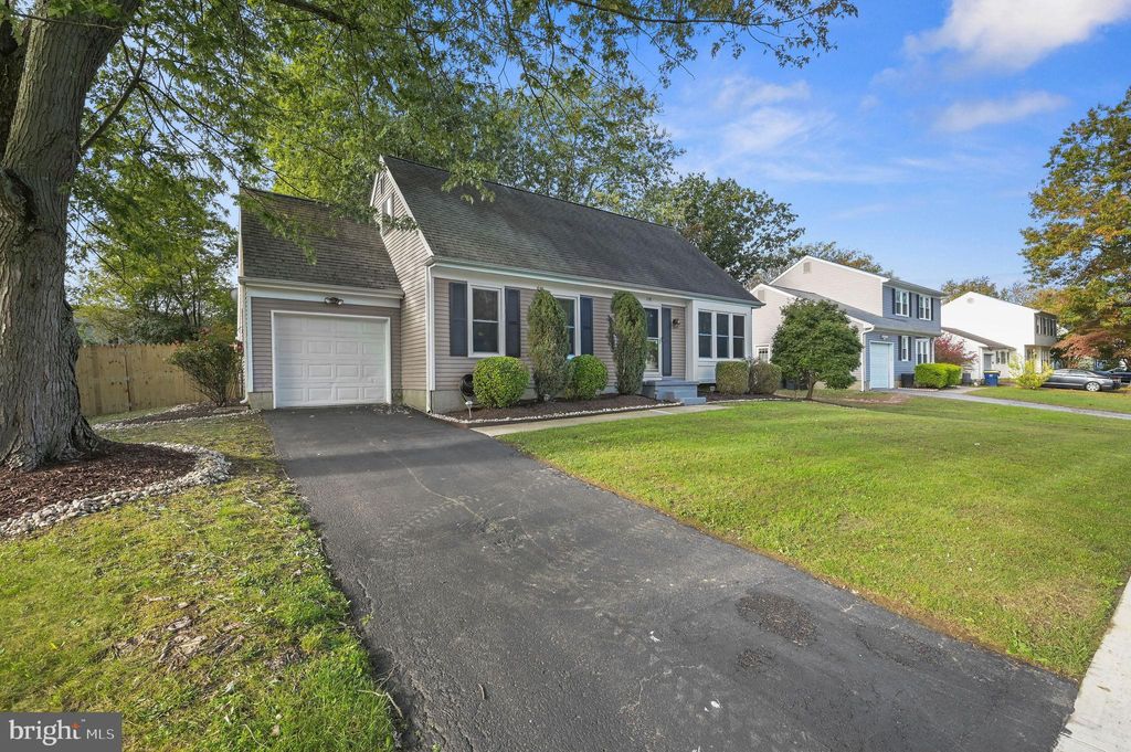Photo of 118 Quail Hollow Drive, DOVER, DE 19904 (MLS # DEKT2040324)