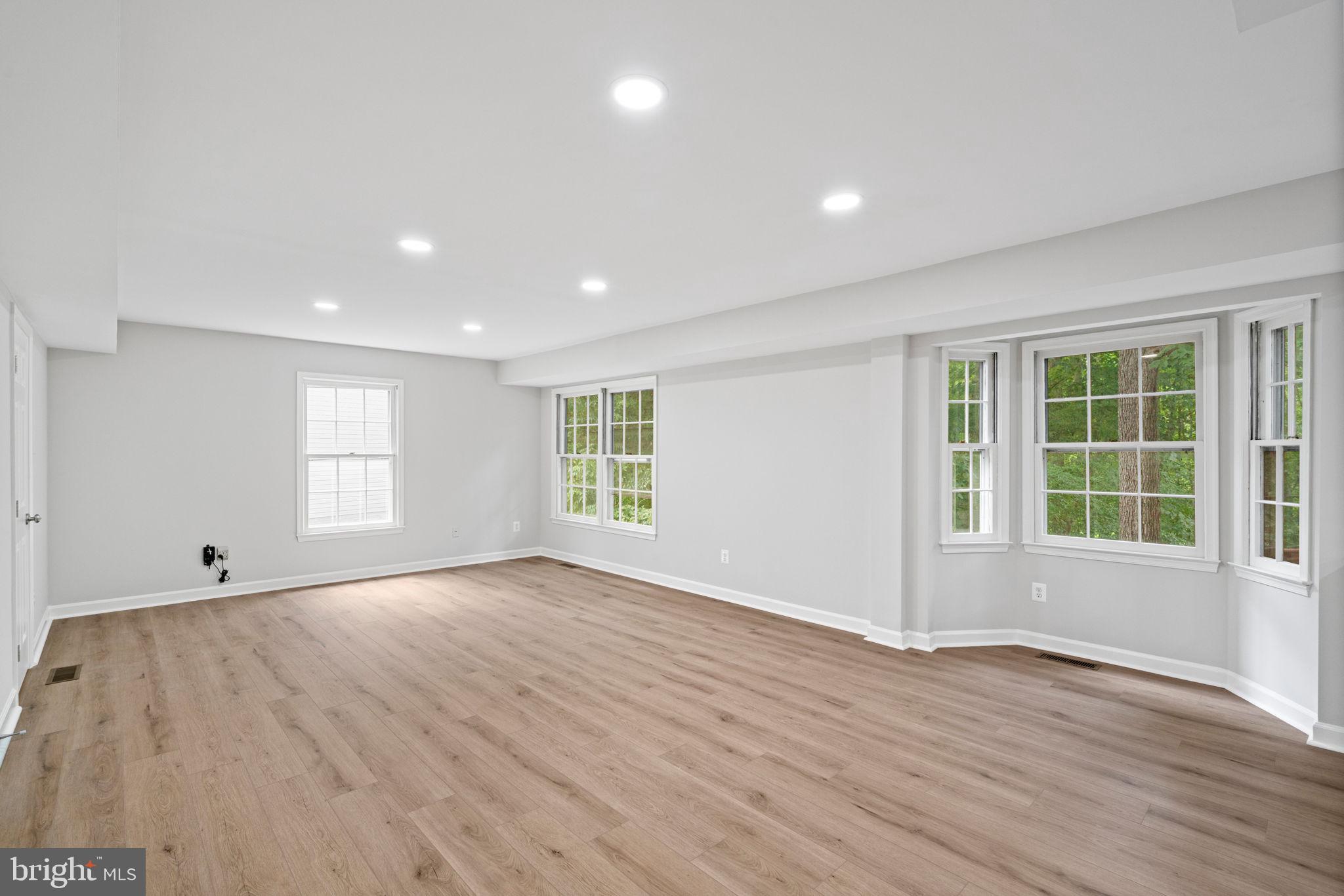 LITTLE ROCKY RUN - Residential