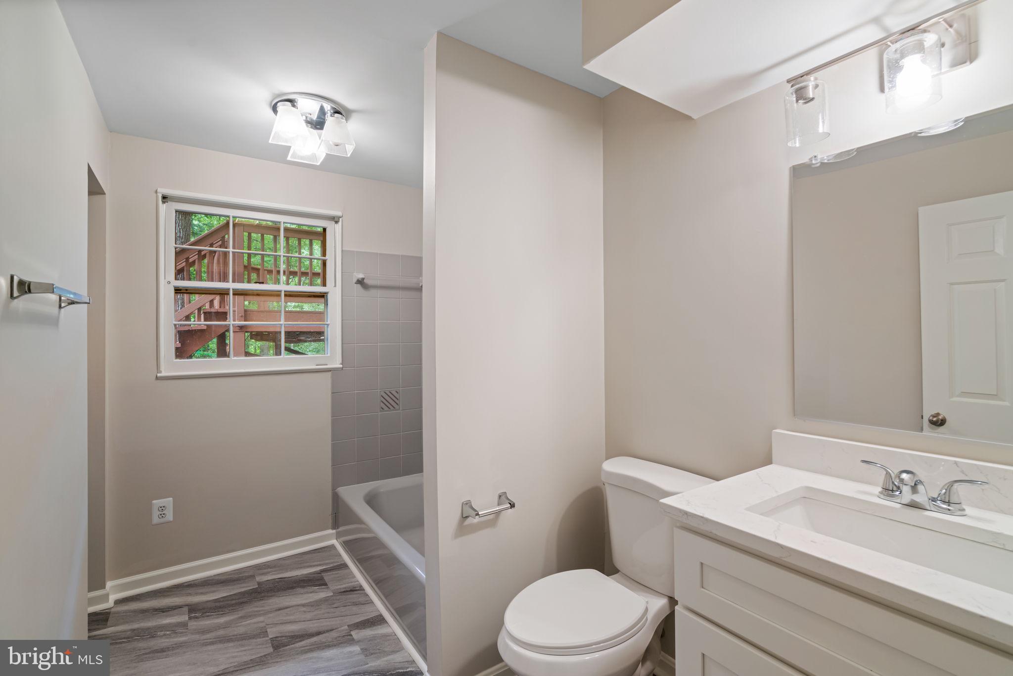 LITTLE ROCKY RUN - Residential