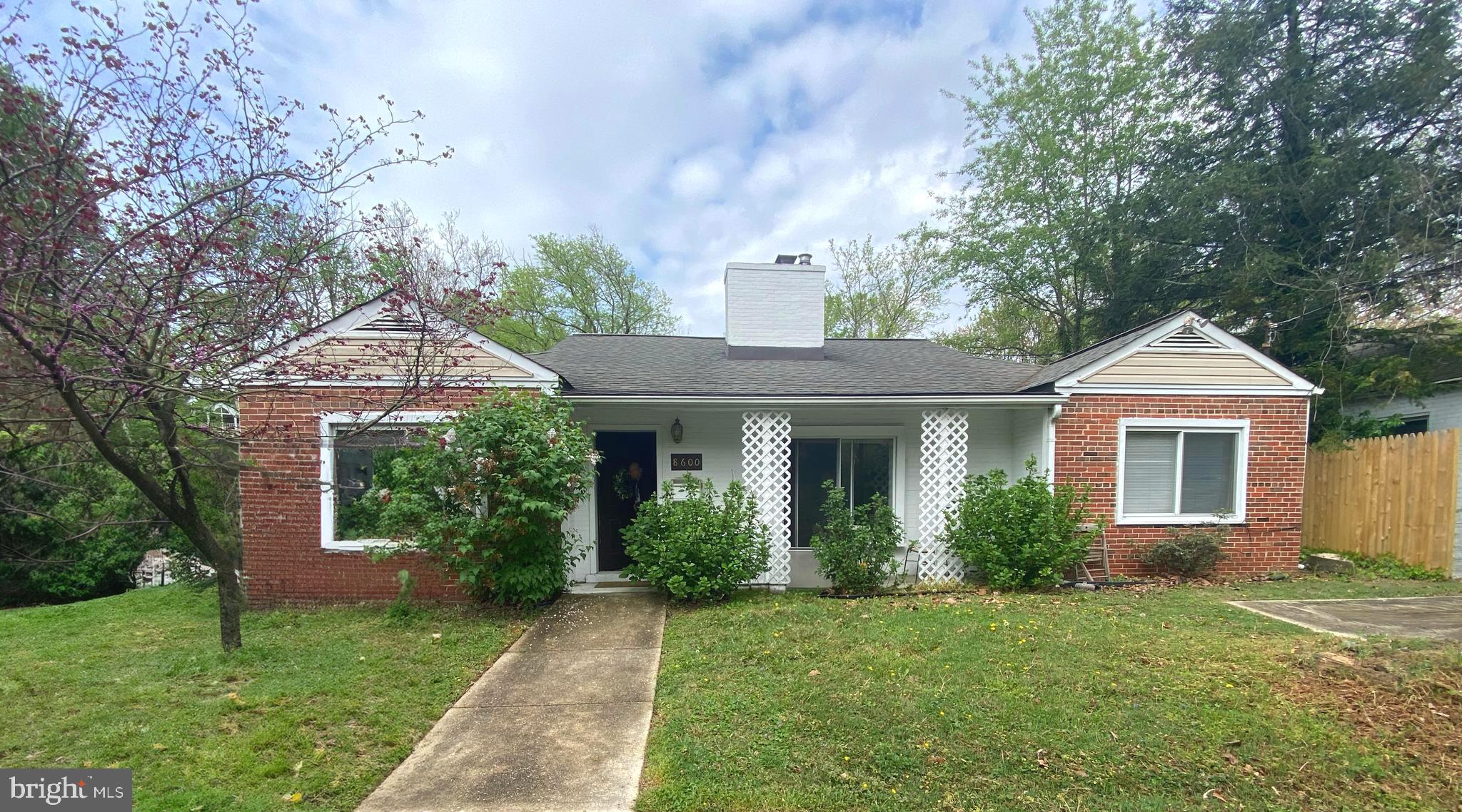 ROCK CREEK KNOLLS - Residential