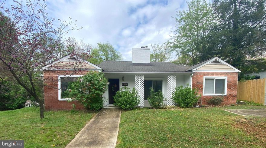 Charming one-level rambler with 5 bedrooms and 3 bathrooms across 2,183 total sq ft. Set on a spacious lot with a 5-car driveway, this home offers functionality and ease. Conveniently located nearby Rock Creek Park, NIH, Beltway, Walter Reed, and the lively downtown areas of Bethesda, Silver Spring, and Chevy Chase Lakes.
