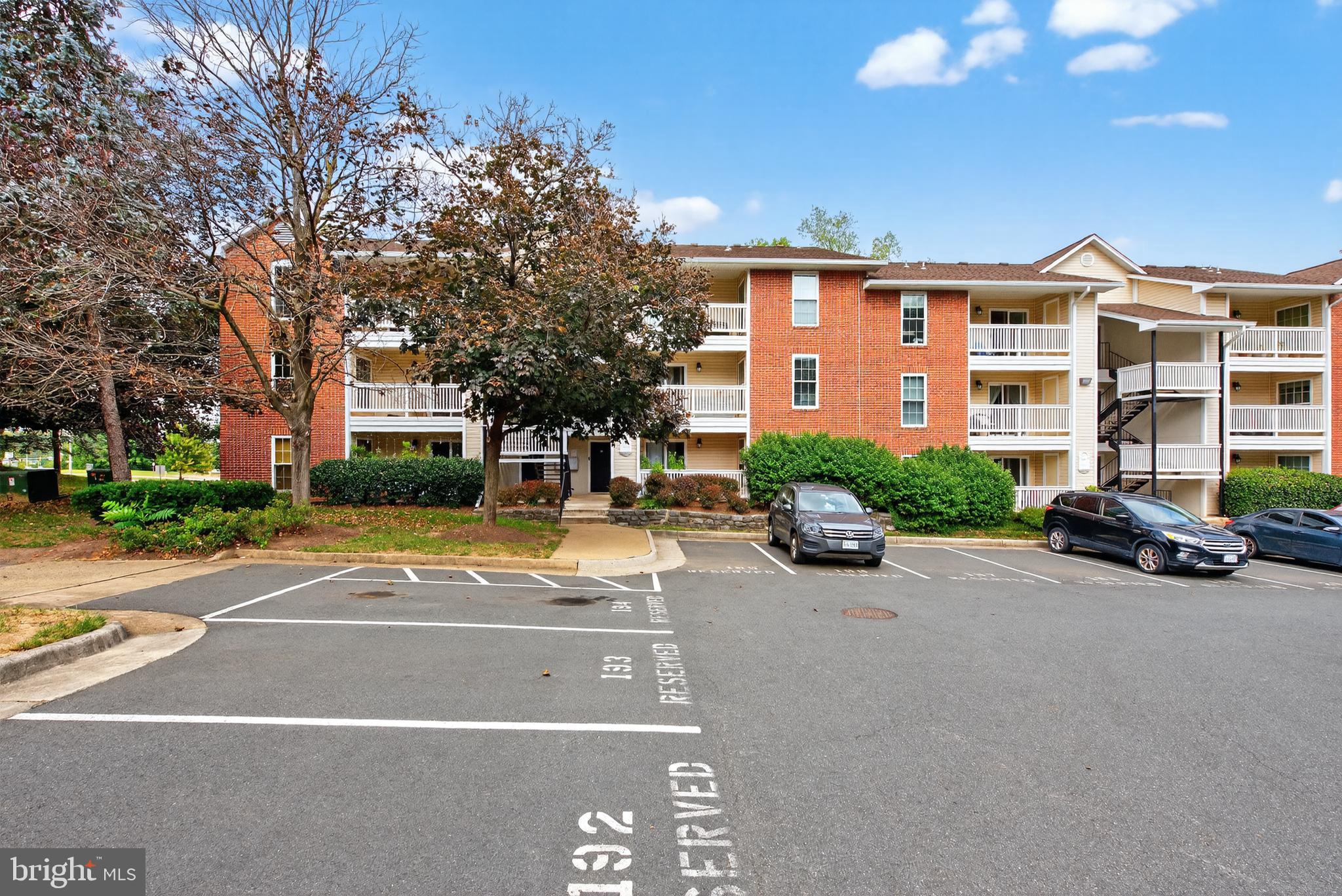 FOUNTAINS AT MCLEAN - Residential