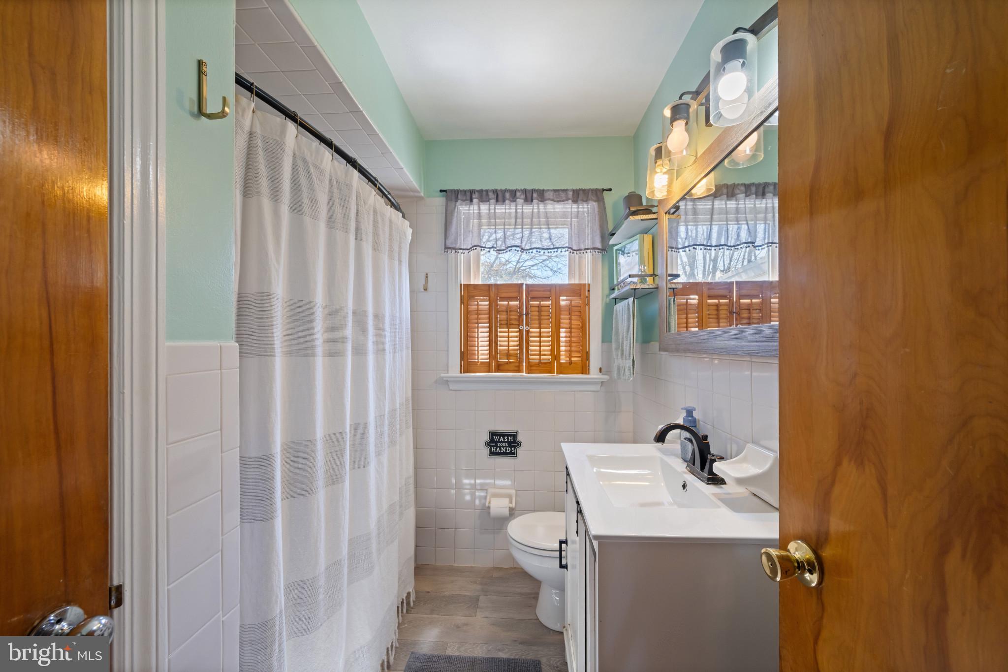 HAMPSTEAD - Residential