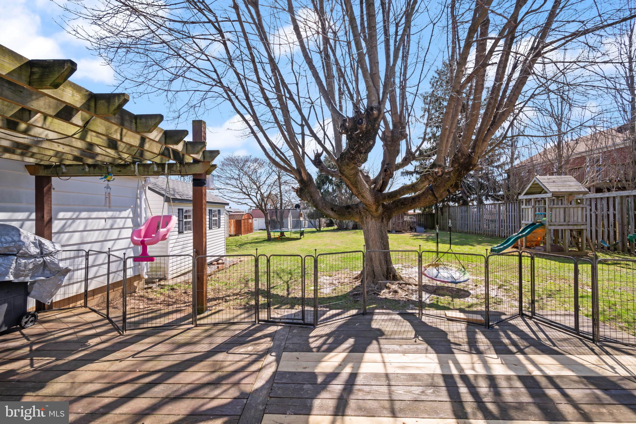 HAMPSTEAD - Residential