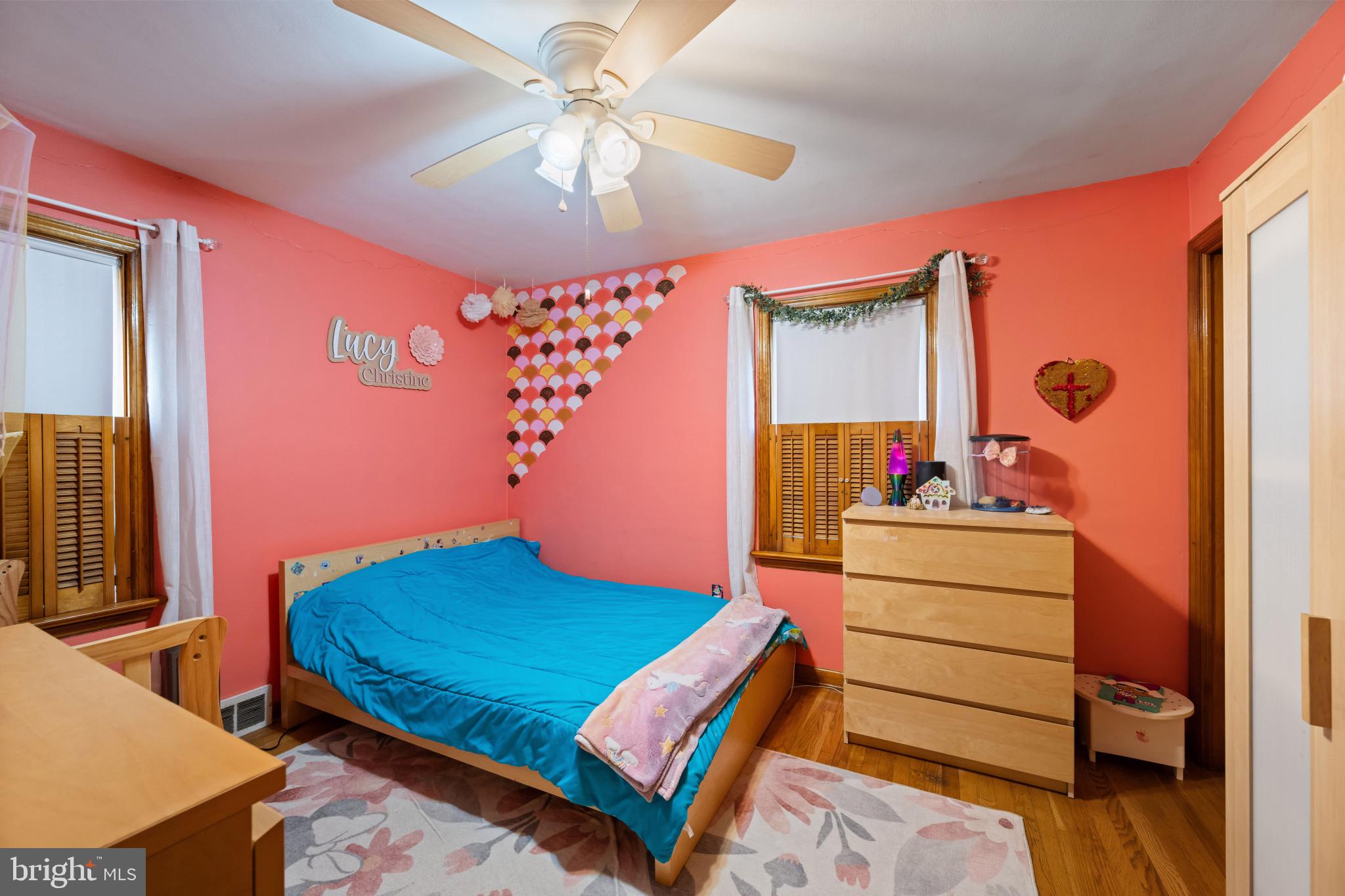 HAMPSTEAD - Residential