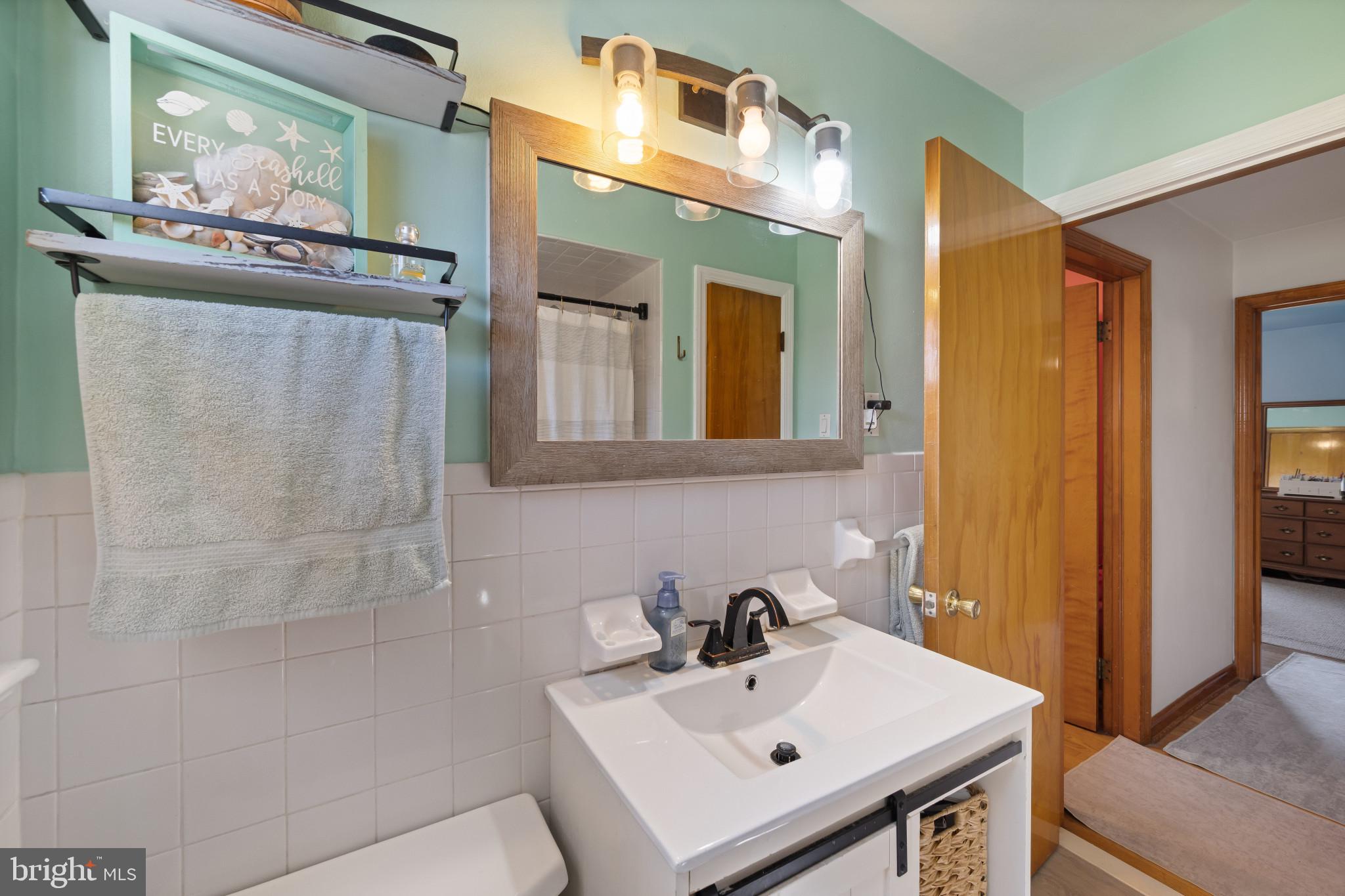 HAMPSTEAD - Residential